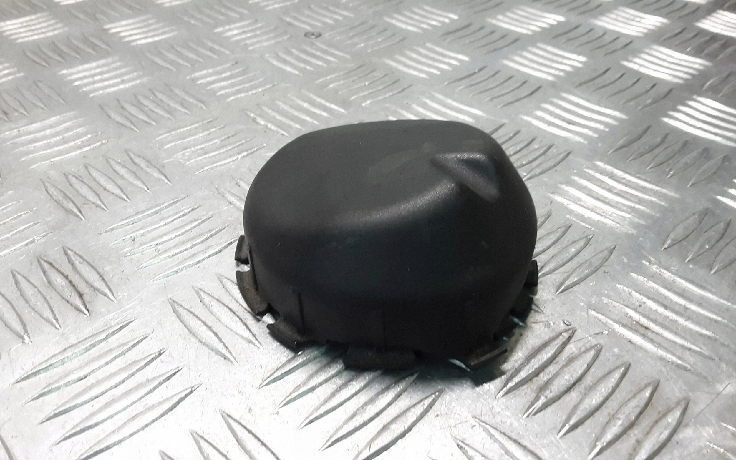 2018 Audi A6 S6 C8 4K Front Shock Absorber Cover 4M0412375A