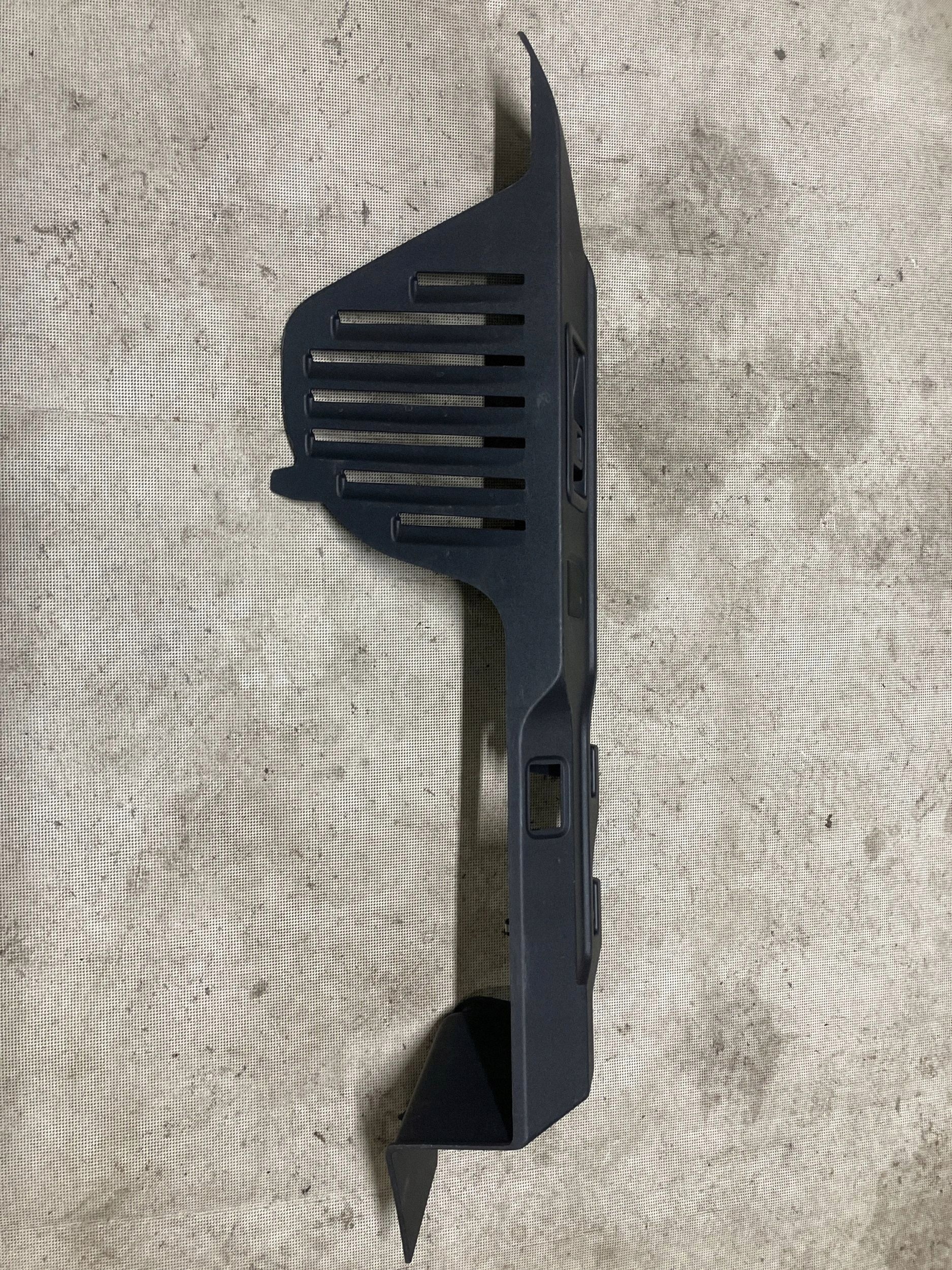 Fixation store de coffre Jaguar F-Pace HK8331013AC image 2