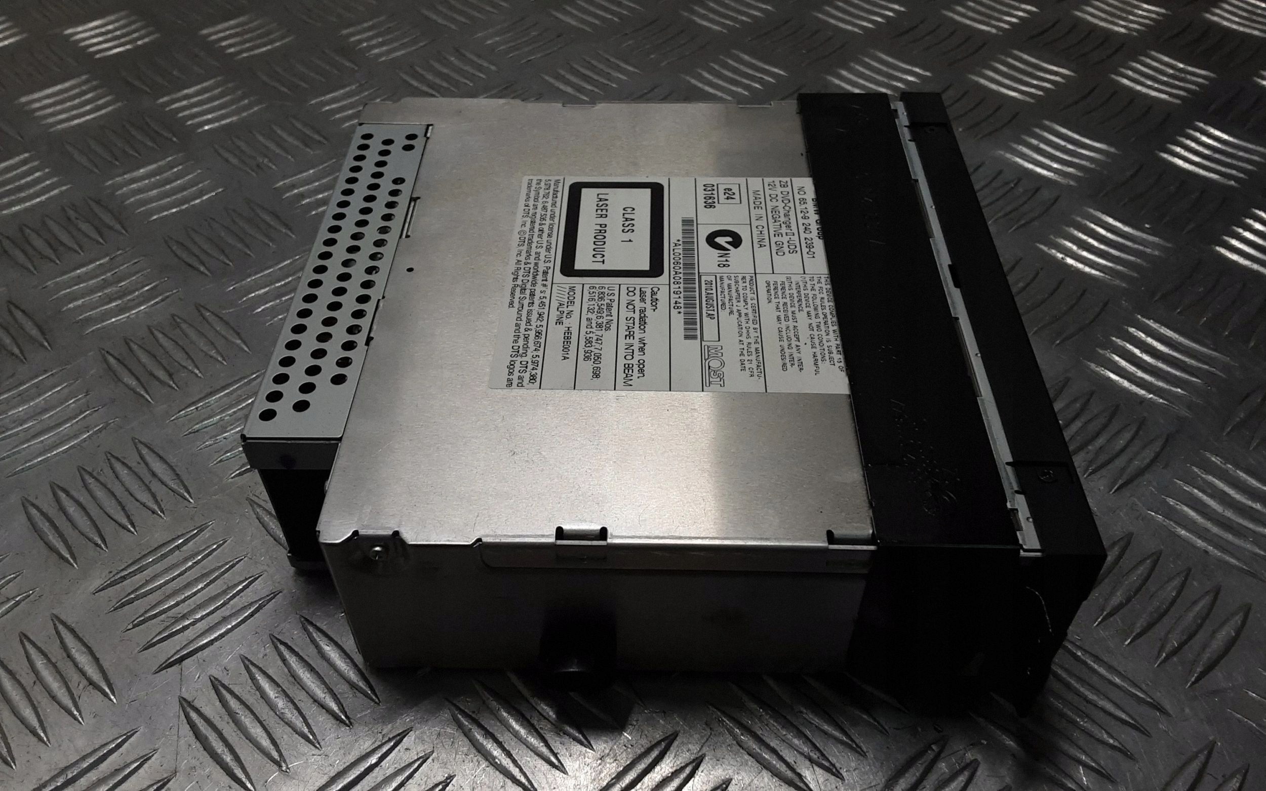 BMW 7 F01 F02 F03 F04 CD/DVD Wechsler image 3