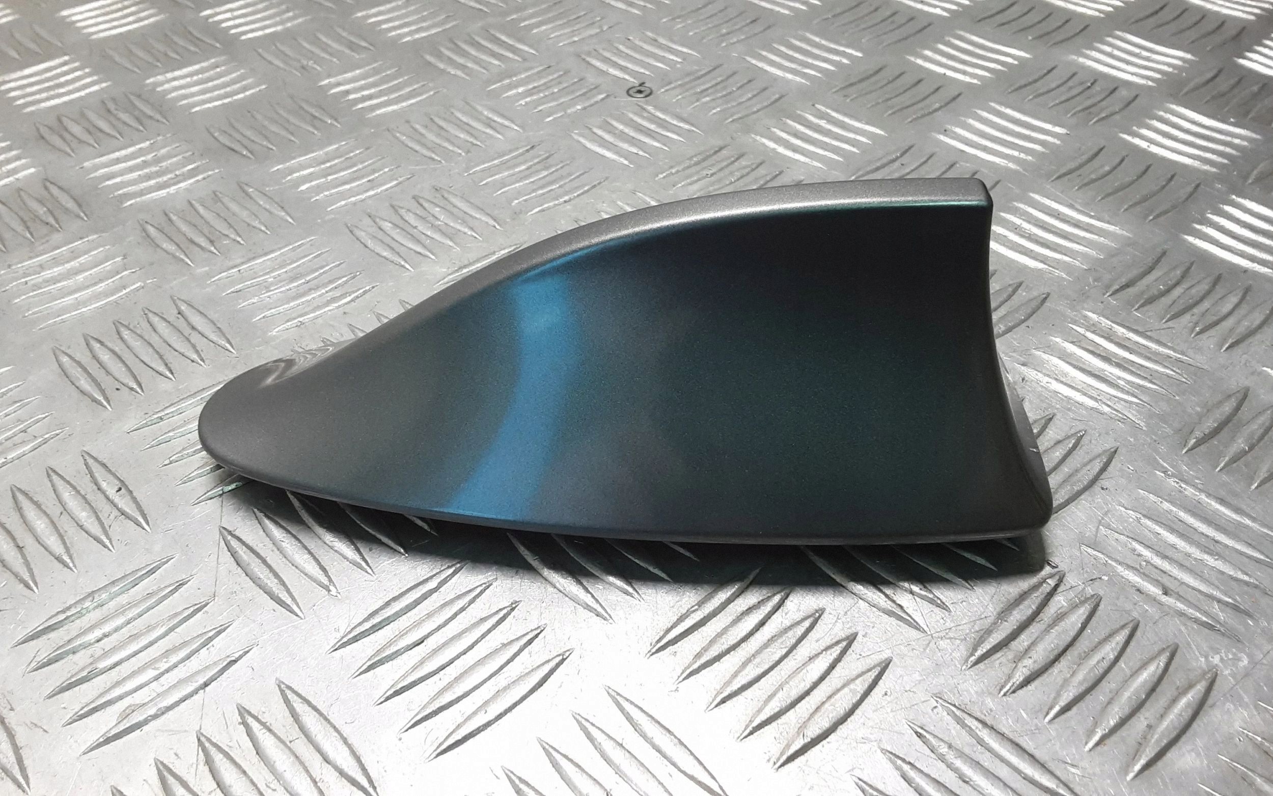 BMW 5 F10 F11 2014 antenninsuojus GPS 9175357 image 4