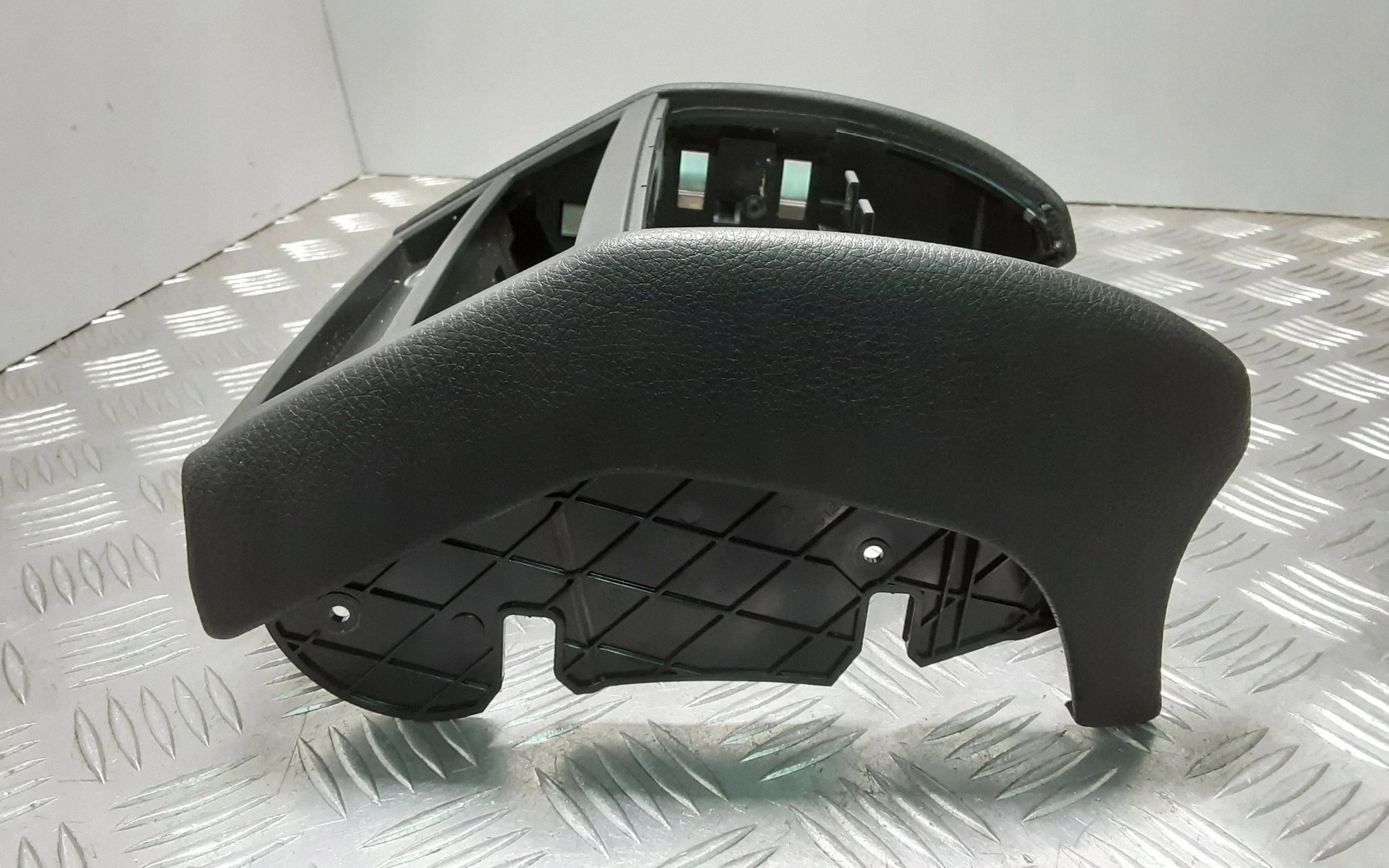 BMW 7er F01 F02 F03 F04 Zigarettenanzünder hinten 9171269 image 4