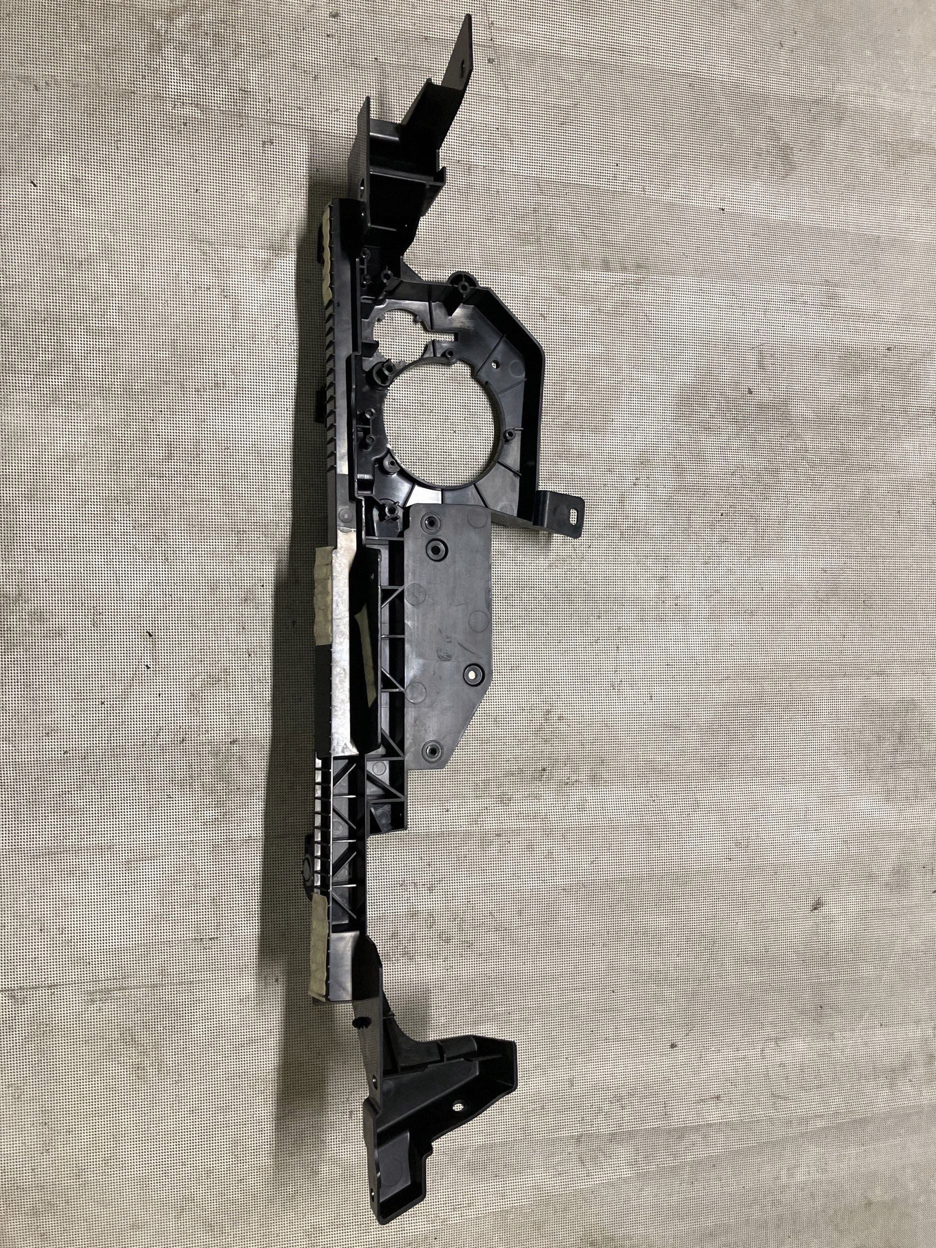 Fixation support barre de toit gauche Range Rover Vogue CK52-45531-A image 3