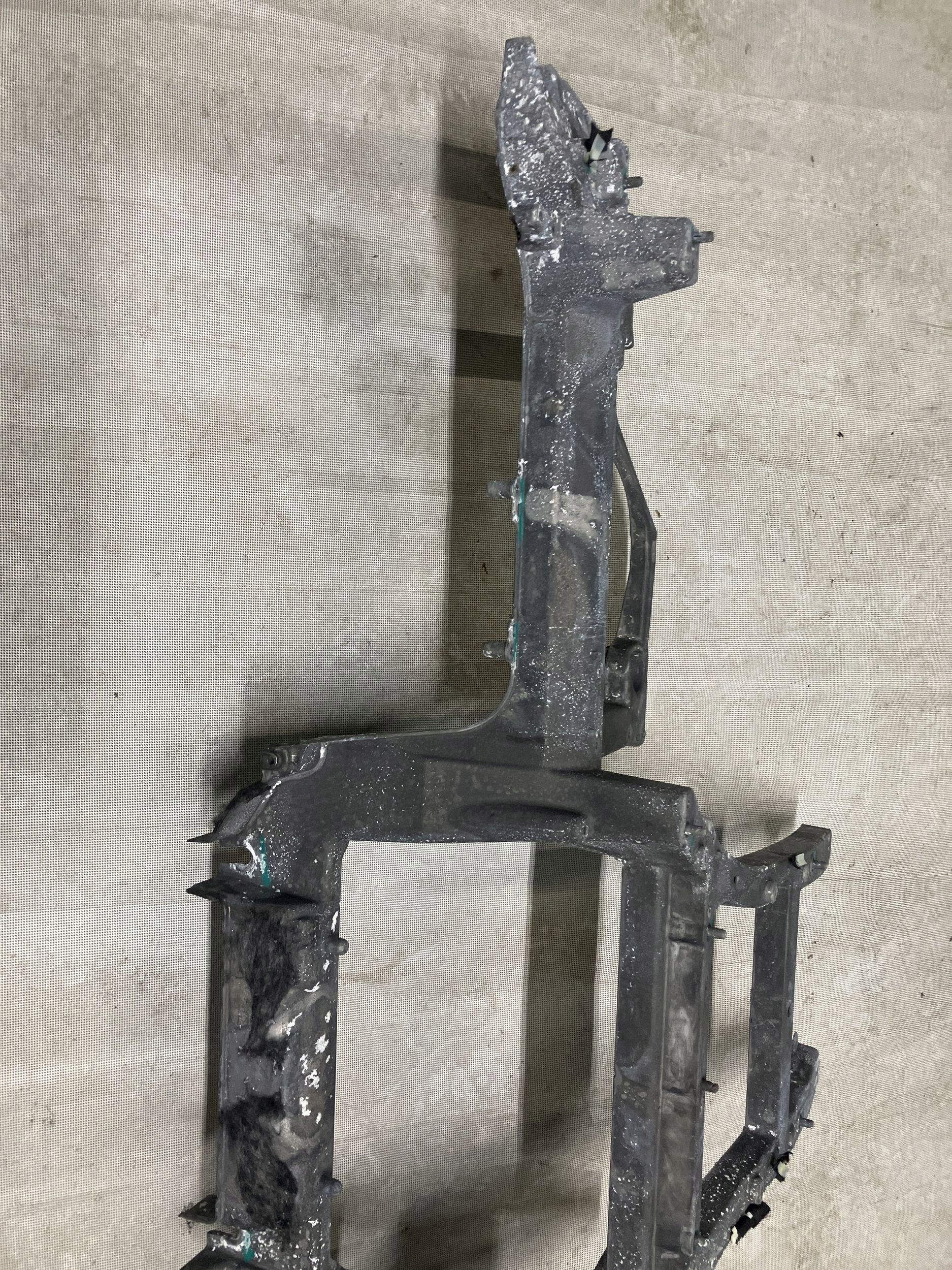 Renfort de planche de bord Range Rover L405 (2014) image 4