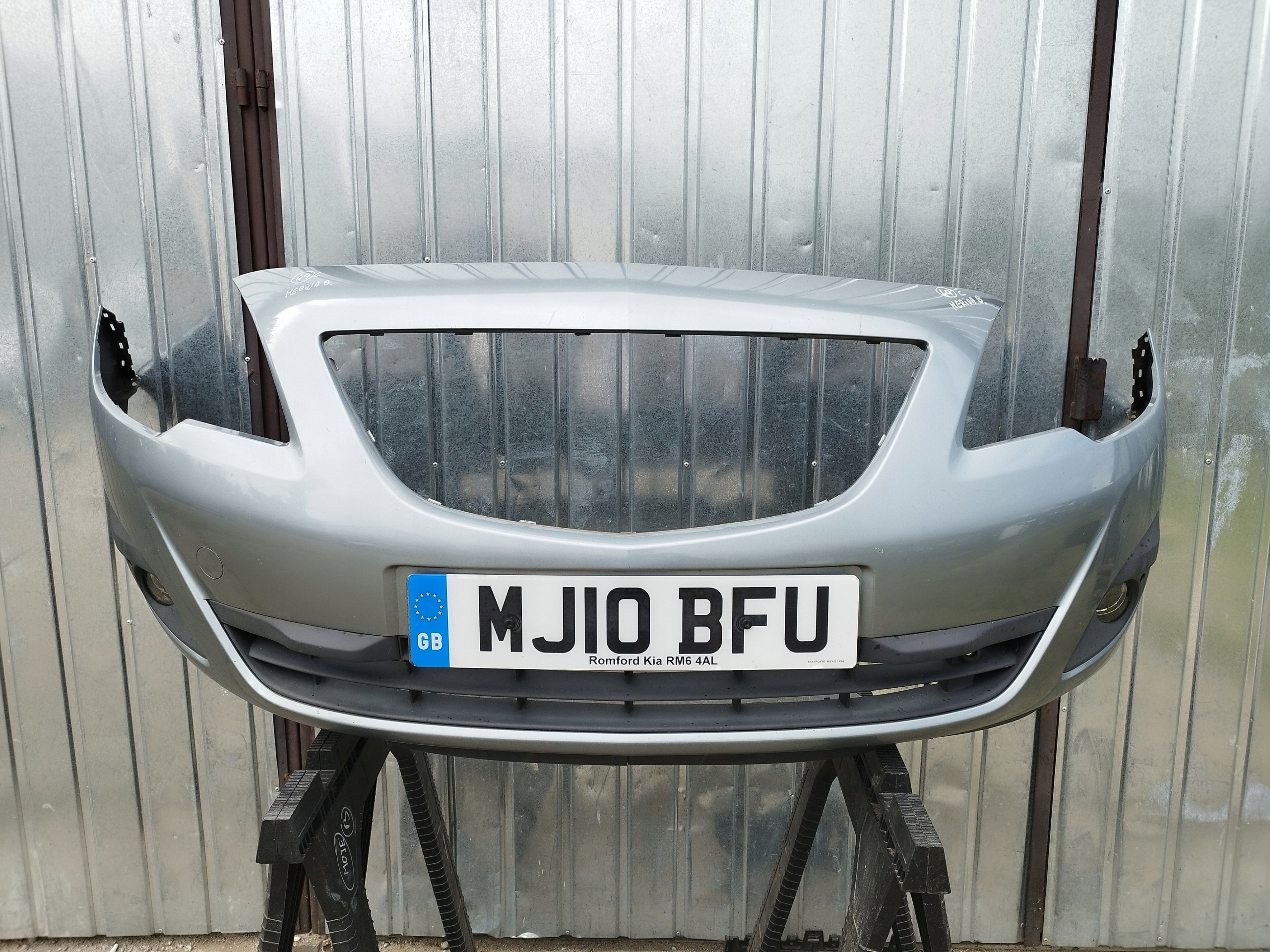 Frontstötfångare Opel Meriva B 2010-2013 lack Z179 image 2
