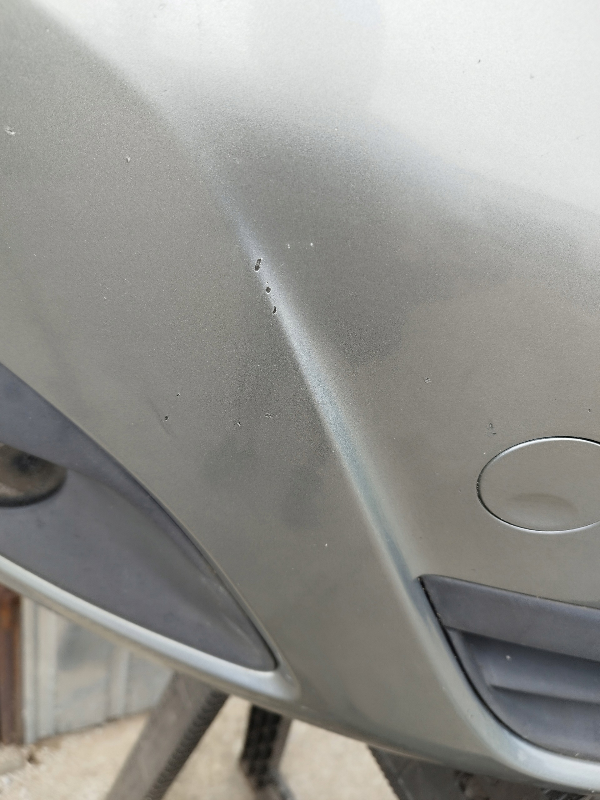 Frontstötfångare Opel Meriva B 2010-2013 lack Z179 image 3
