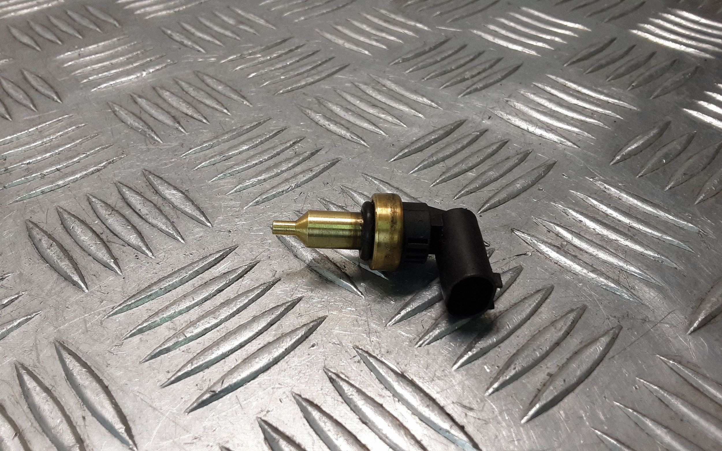 Sensor Temperatura Líquido Arrefecimento Mercedes CLS C219 image 2