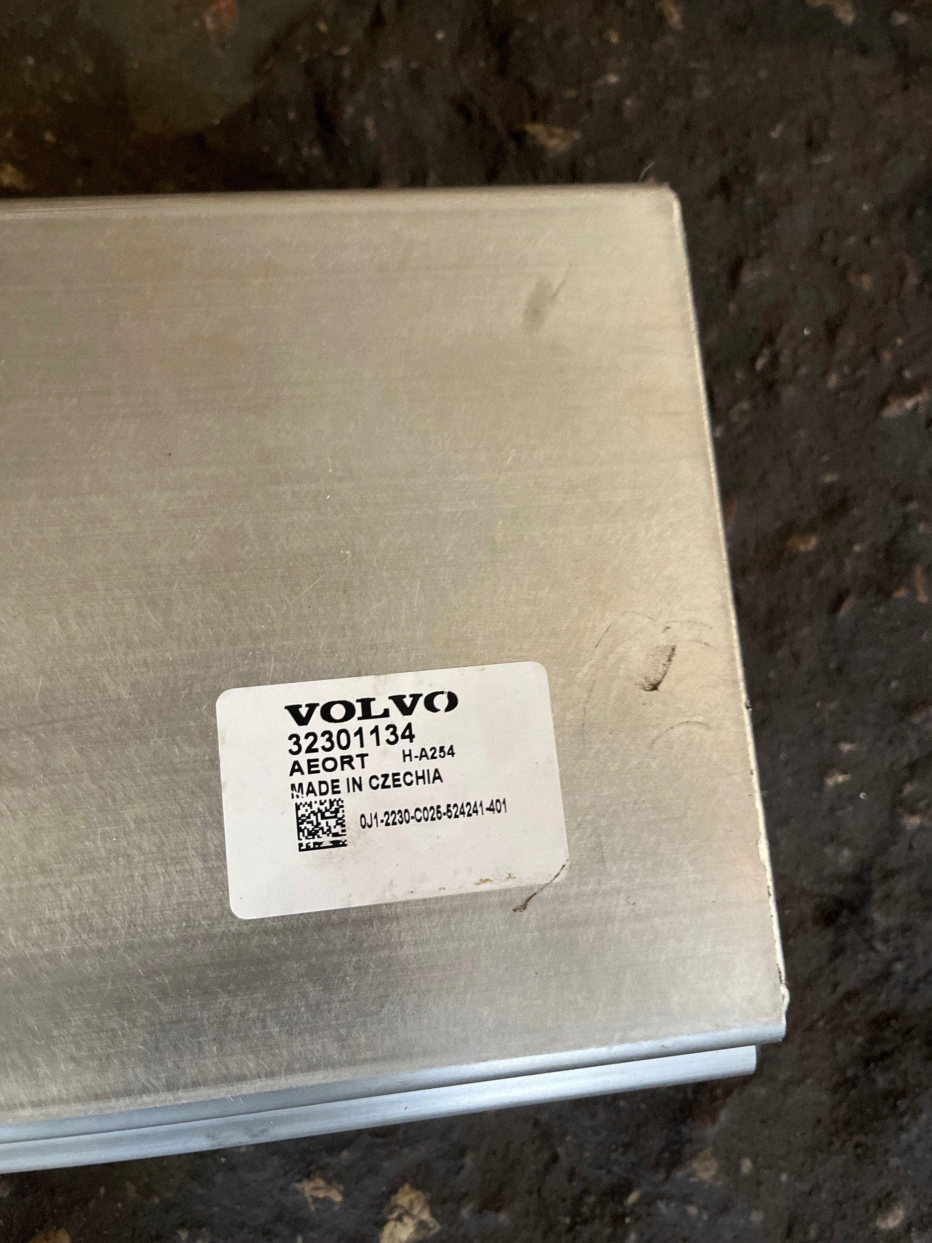 NETHERLANDS ACOMULATOR VOLVO XC60 II 2 LIFT 32301134