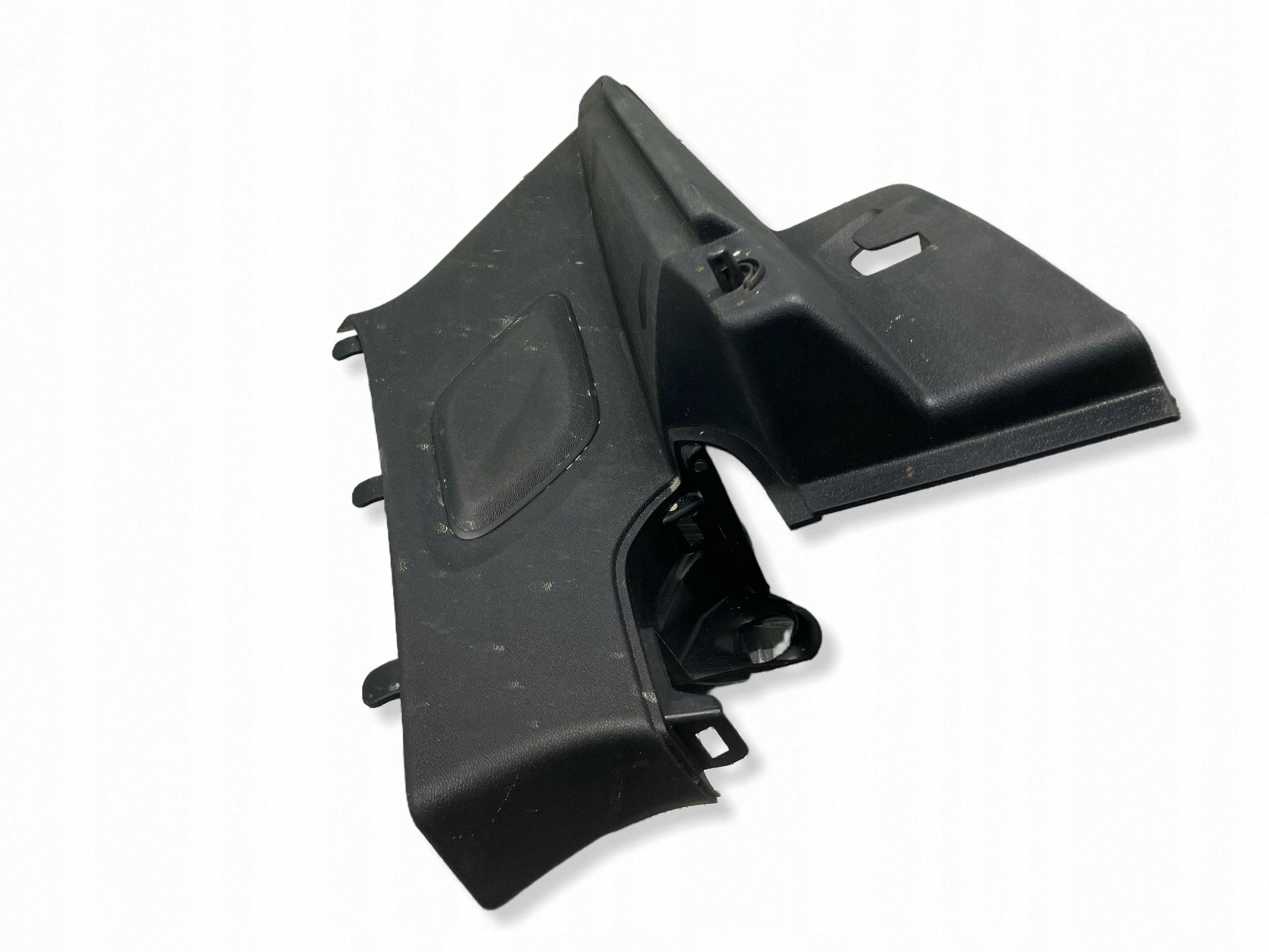 Fixation de store de coffre Volvo XC40 2018 - OEM 32244155 image 5