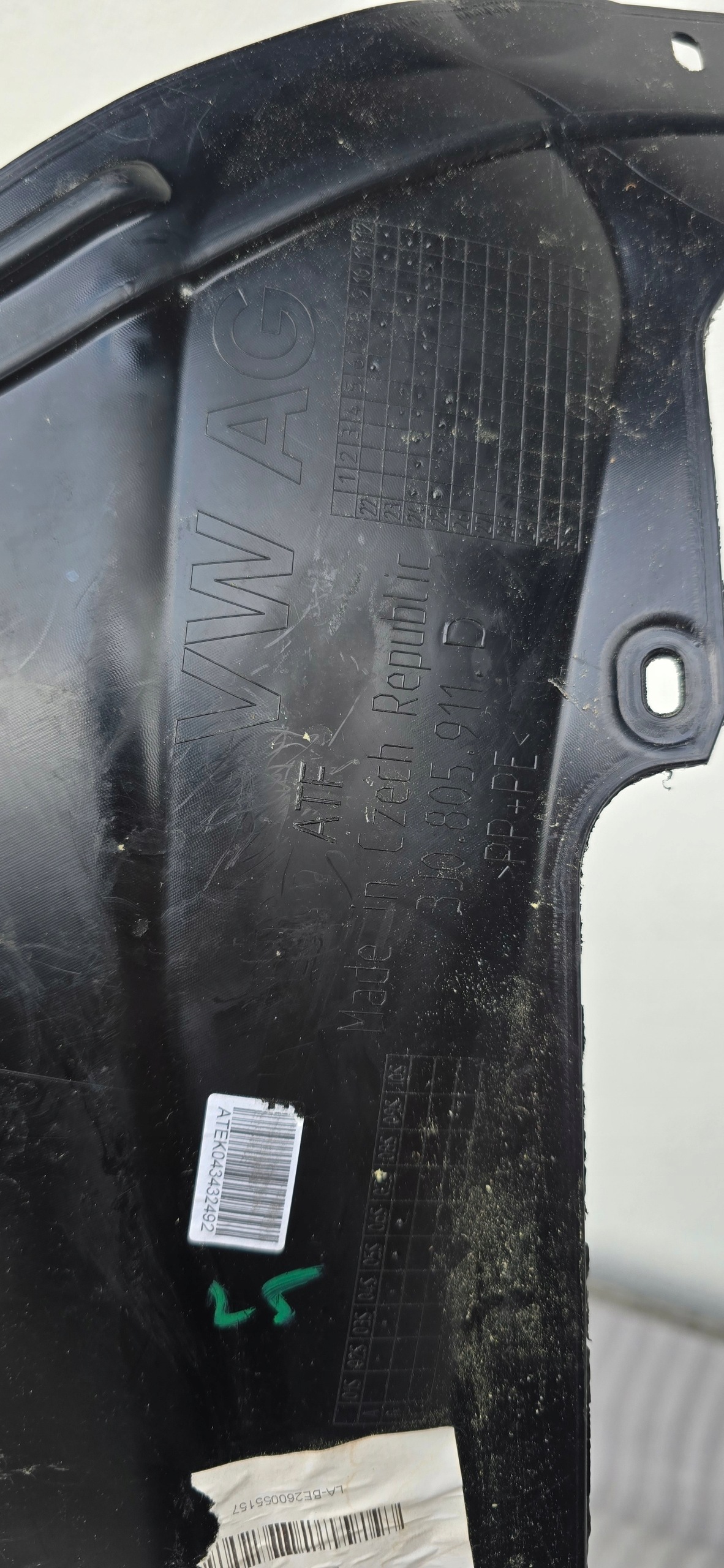 Paralama Audi OE 3J0805911D Usado image 4