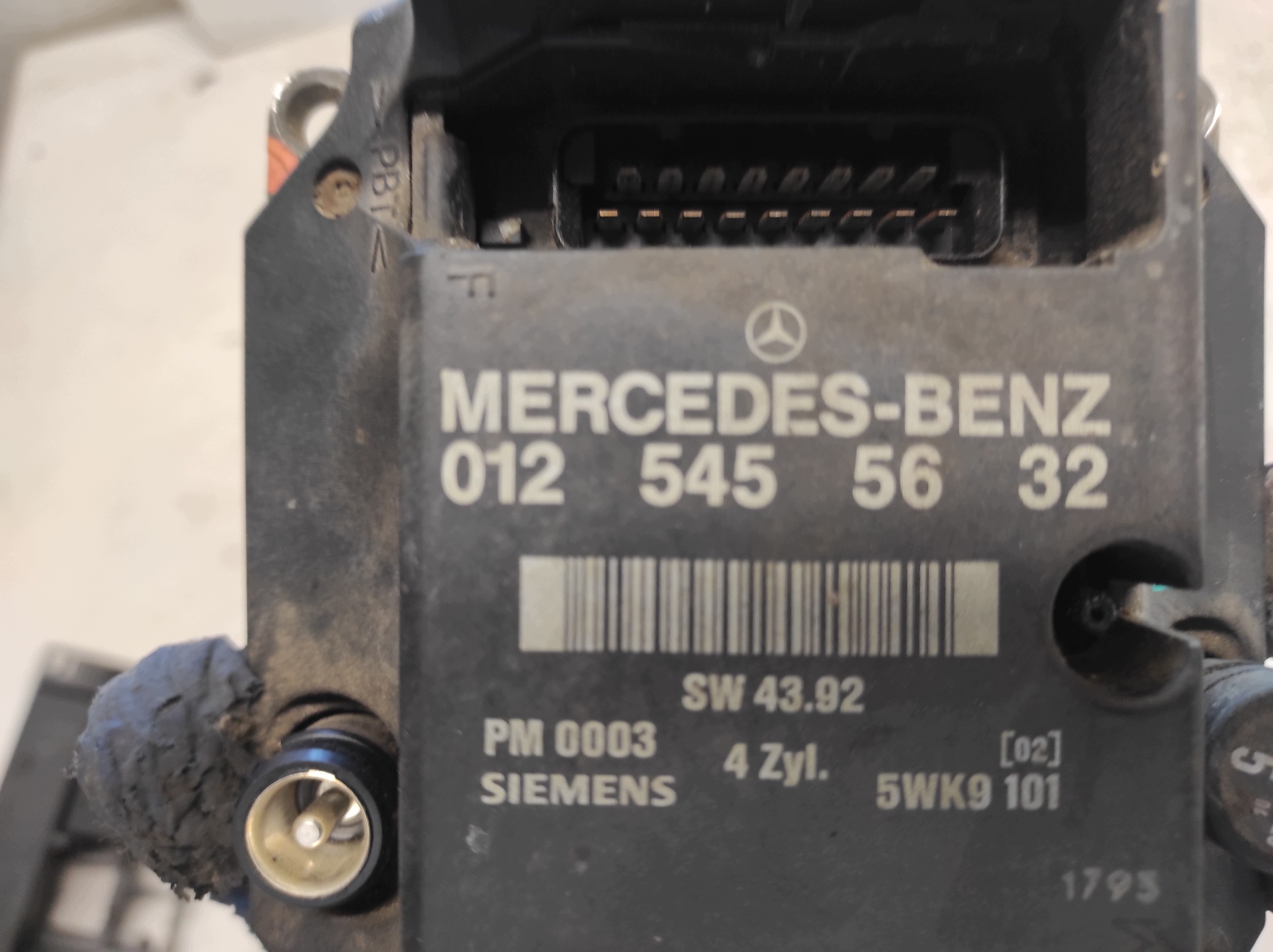 Ontstekingsmodule Mercedes E W124 2.0 0125455632 image 4