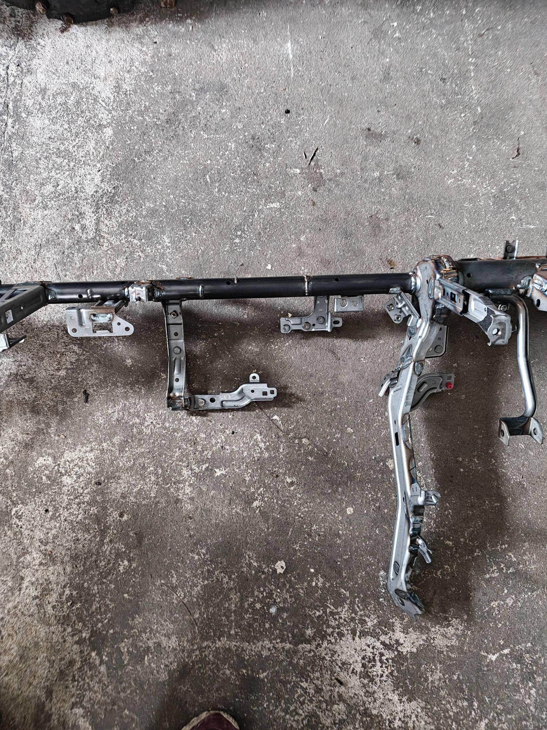 Reforço Painel Hyundai IONIQ 6 84410KL000 image 3