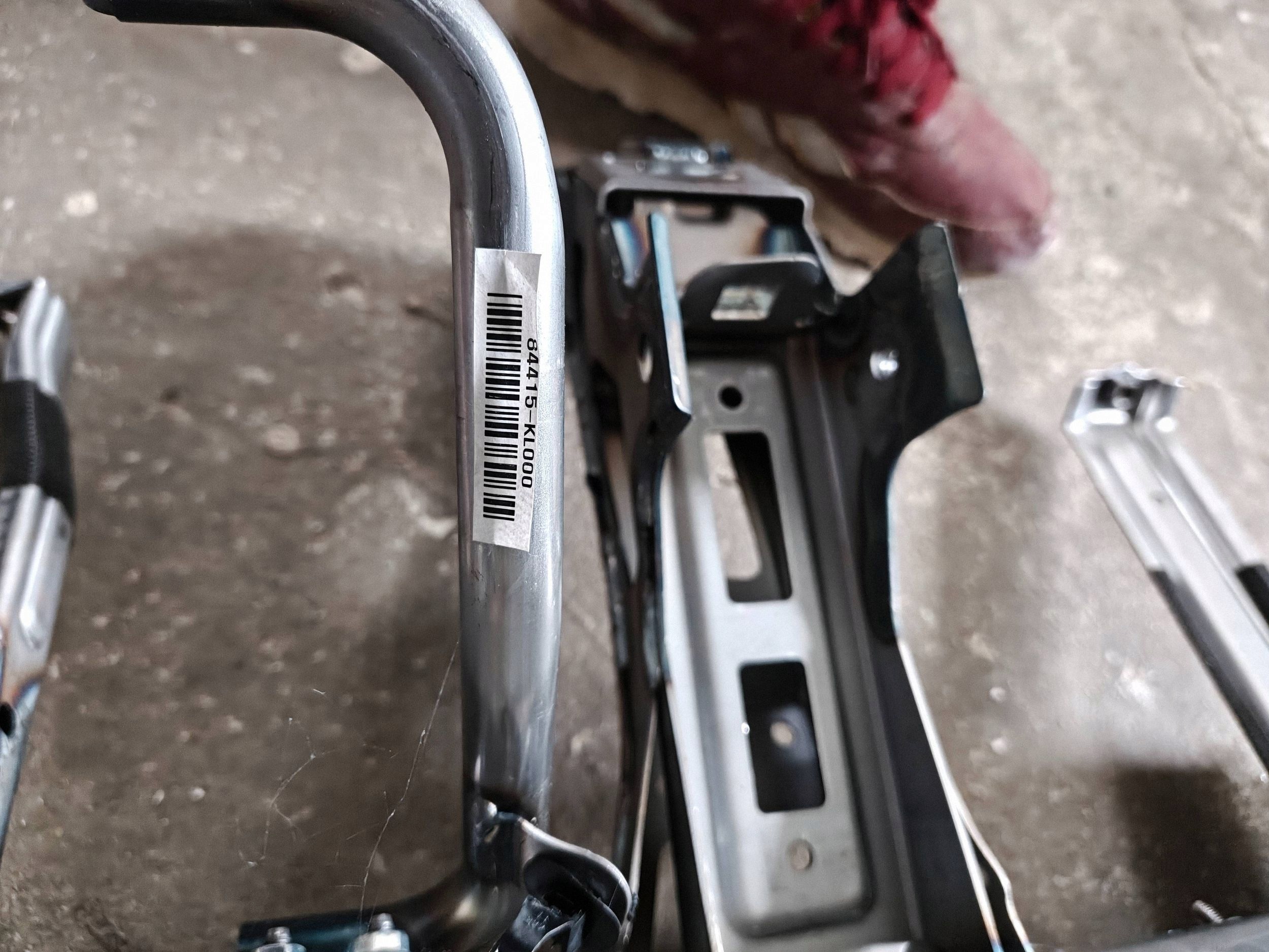 Reforço Painel Hyundai IONIQ 6 84410KL000 image 6
