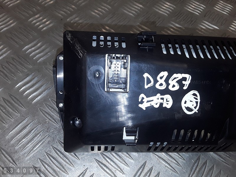 BMW 5er E61 Display 9114358 Gebraucht image 6