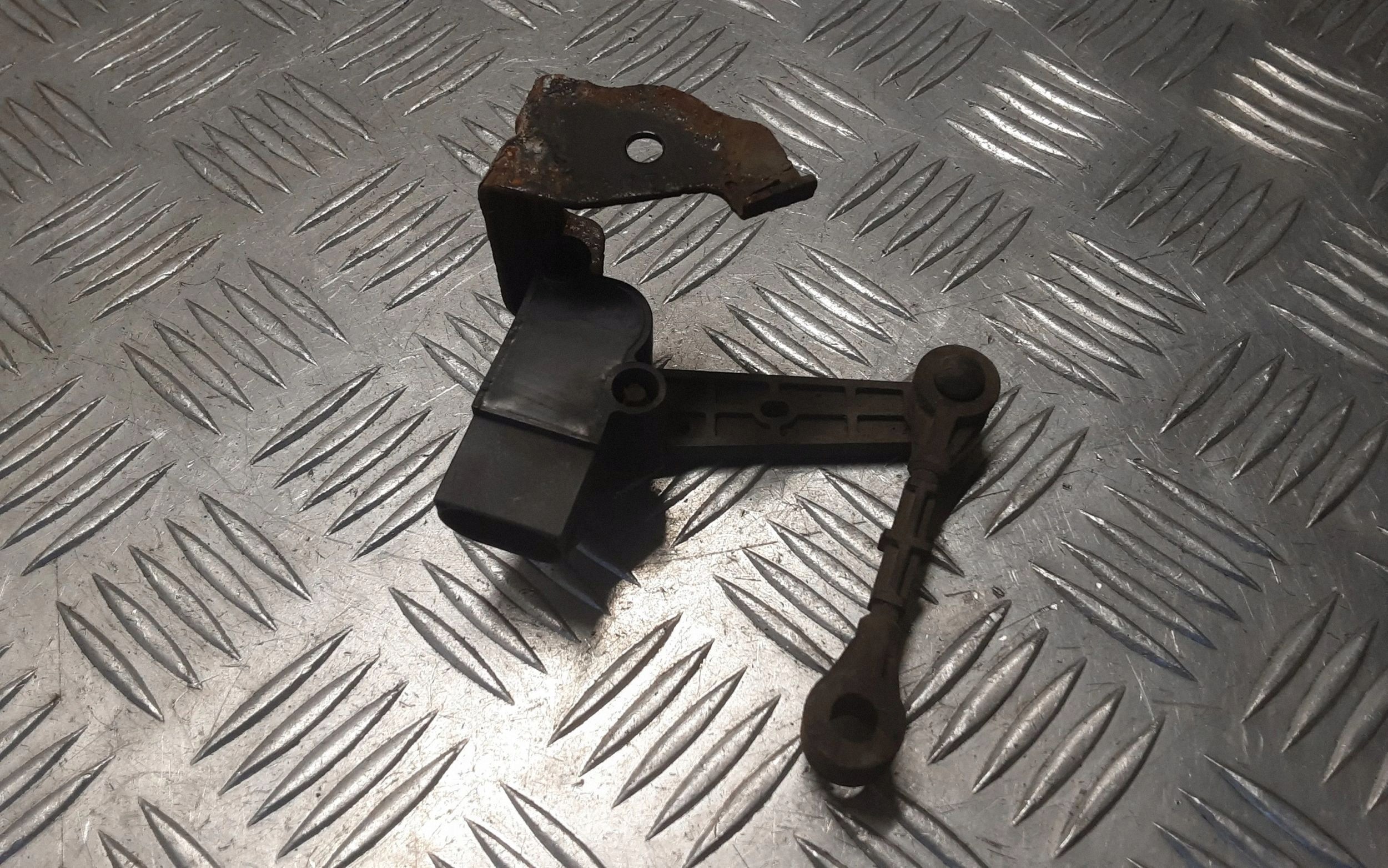Capteur suspension pneumatique avant CPLA3D026AA image 3