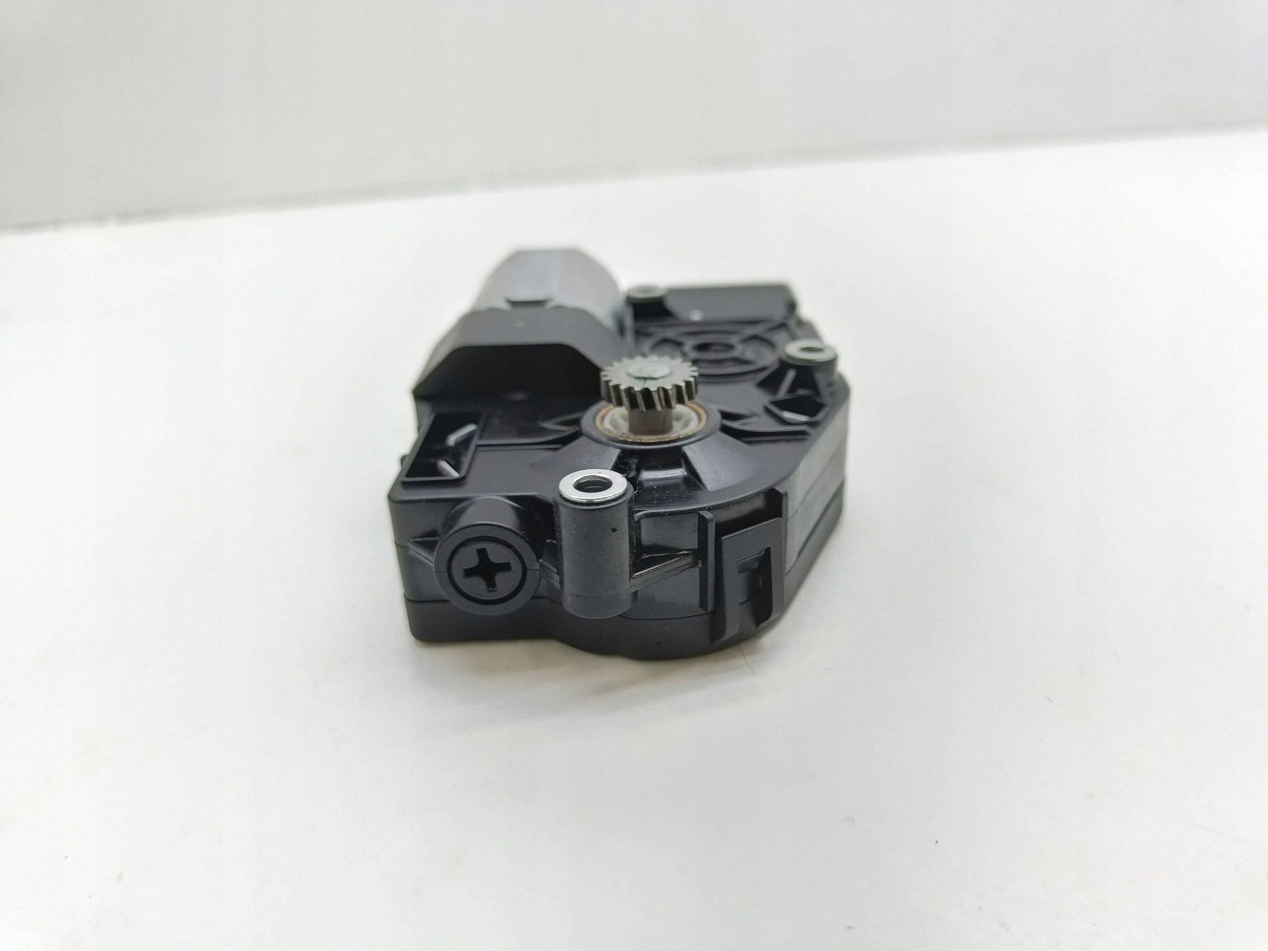 Moteur toit ouvrant Mercedes E W212 2010 image 3