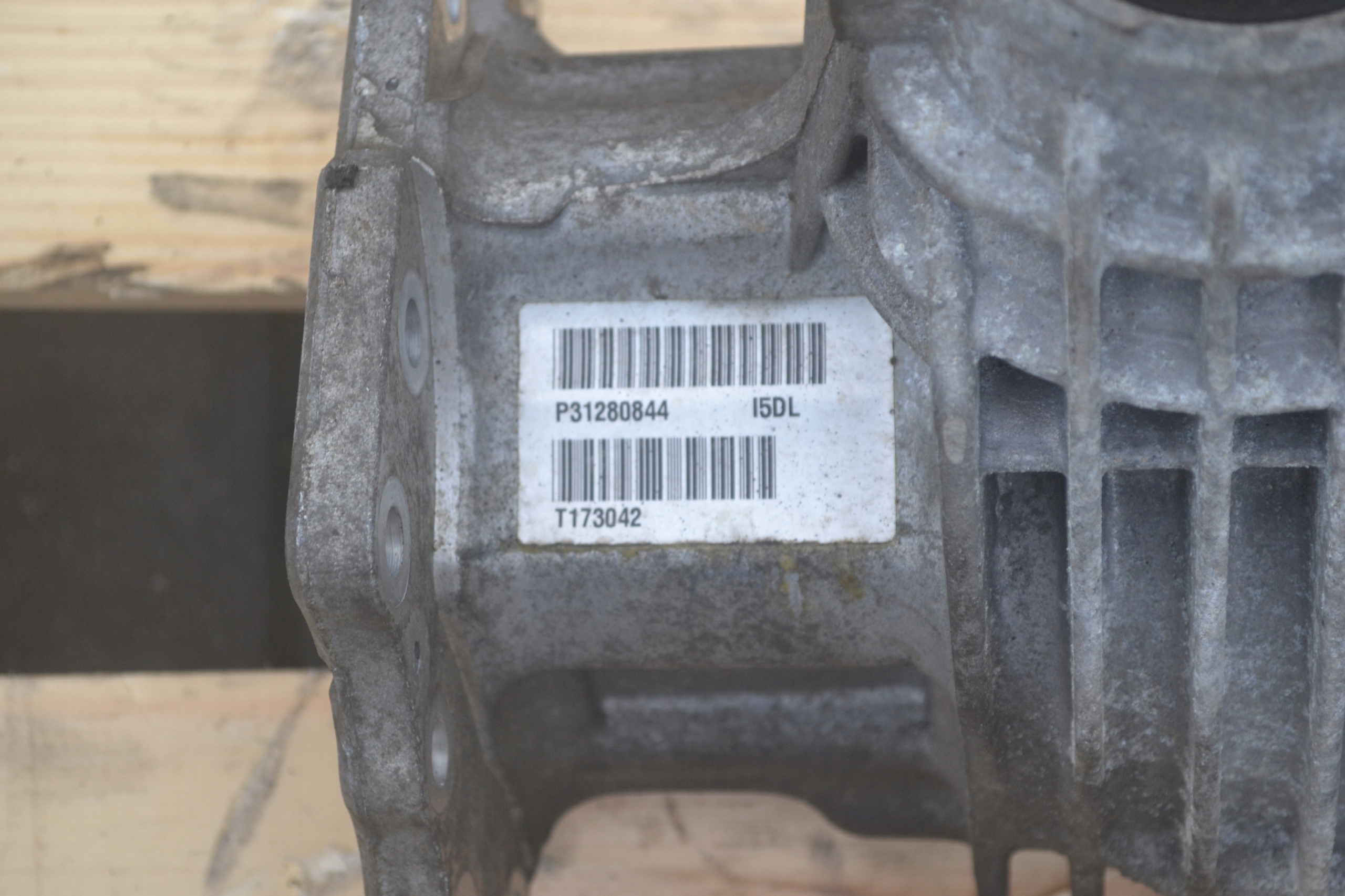 Diferencial delantero Volvo XC60 2.4 D5 31280814 image 3