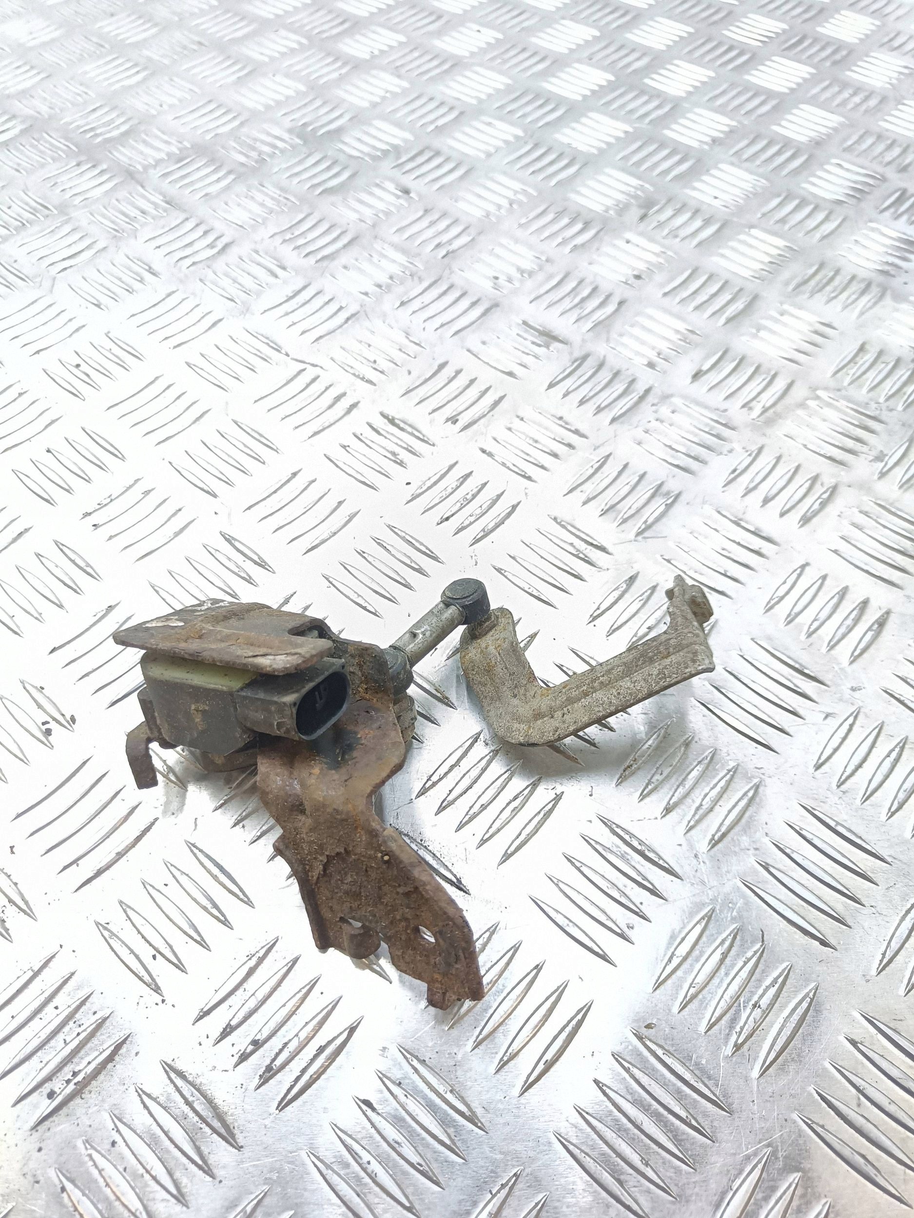 2007 Opel Signum Motor de ajuste de farol 1321479 image 2