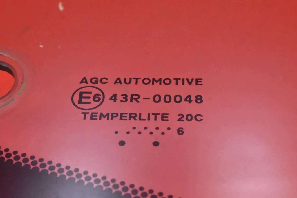 Toyota Aygo II 5D HB Heckscheibe rechts gebraucht image 5