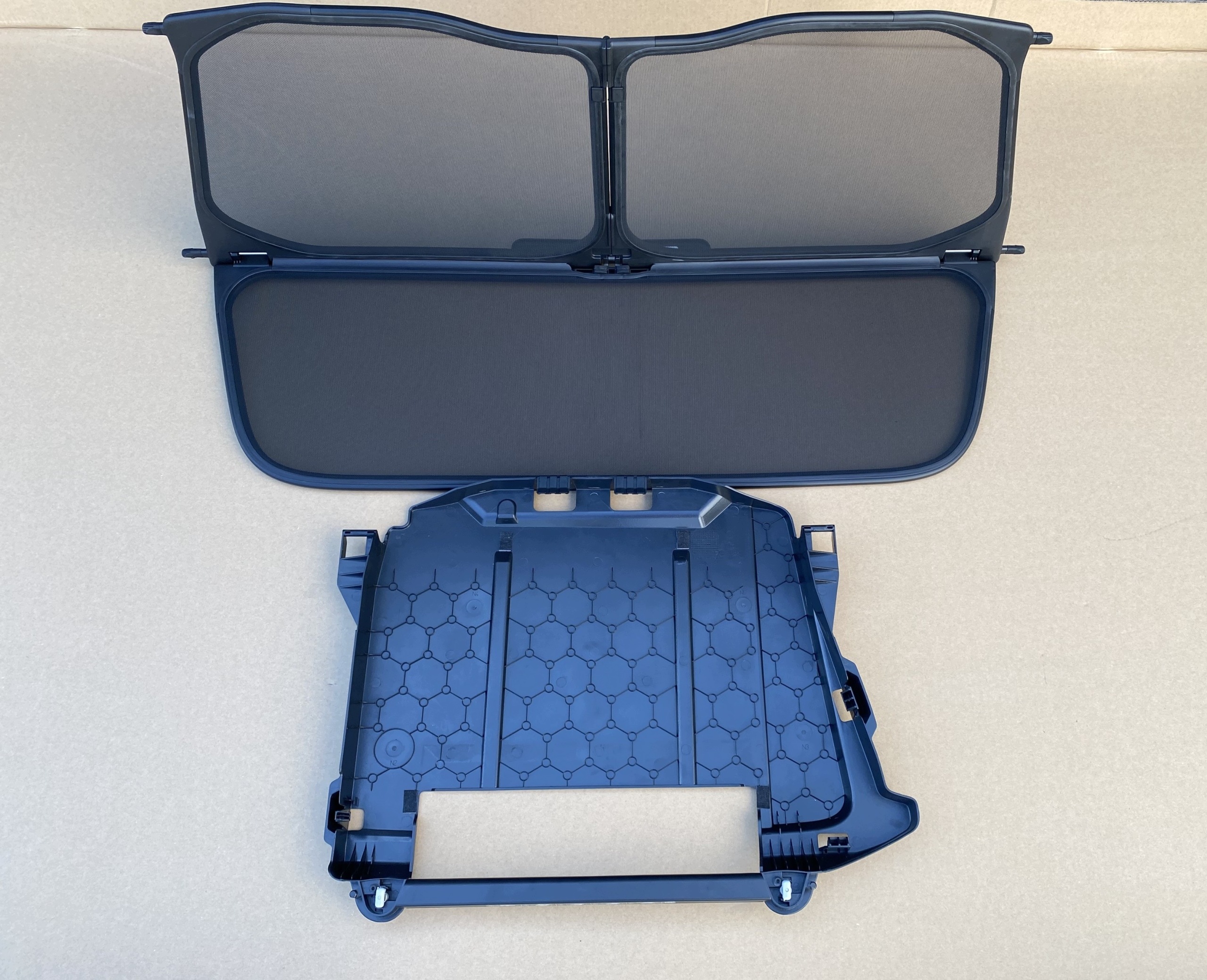 Pare-vent VW Beetle 5C3 Cabriolet image 2