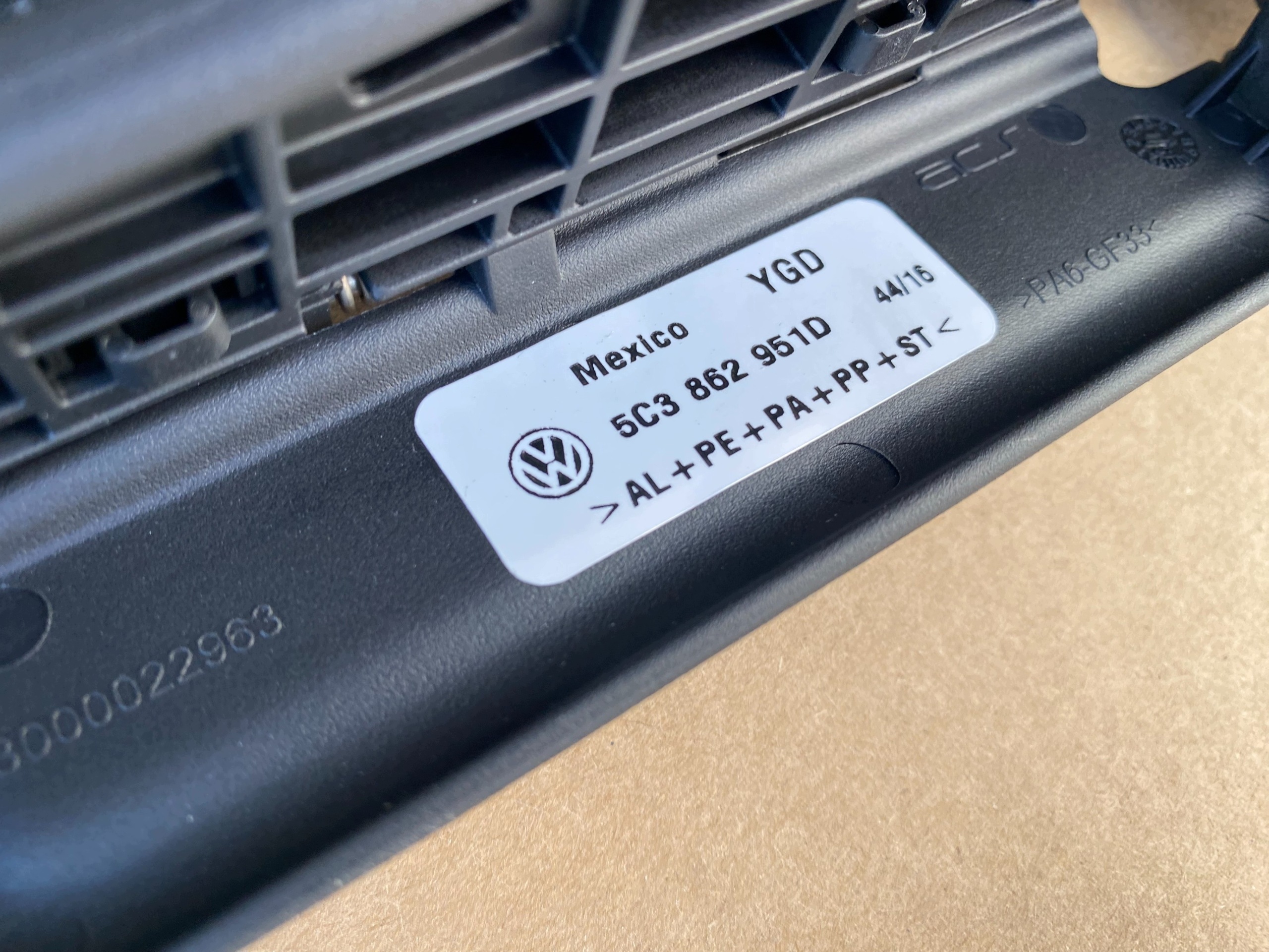 Pare-vent VW Beetle 5C3 Cabriolet image 9
