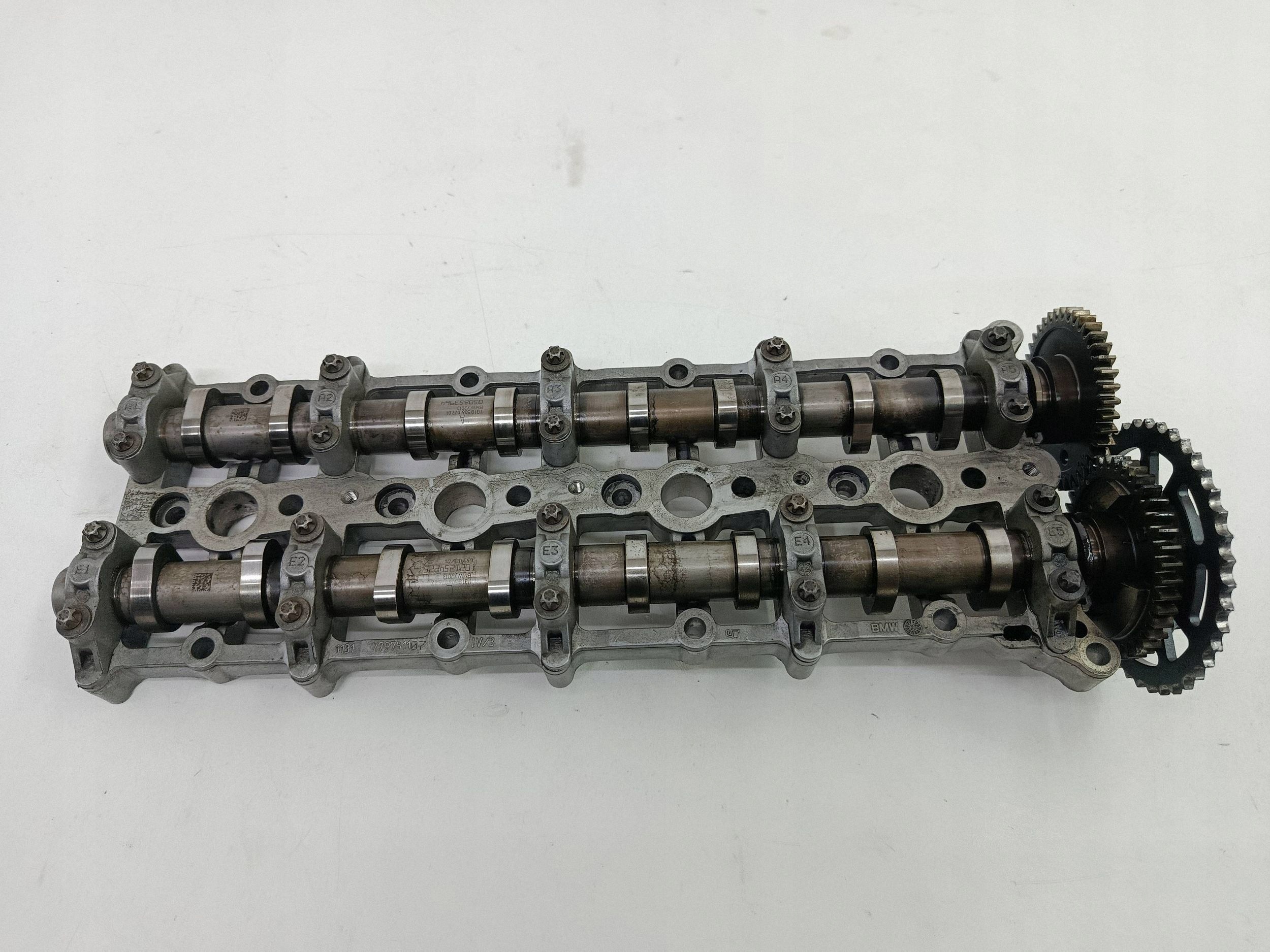 BMW F10 F20 F30 2.0d N47 Nokka-akselin alusta 7797511