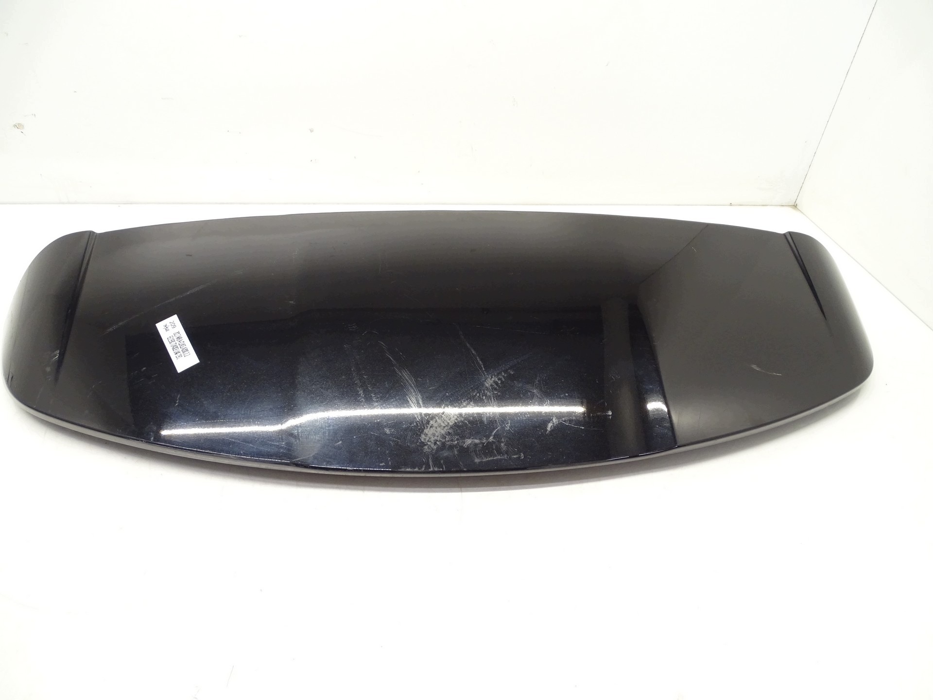 Tavaratilan spoileri Mercedes A200 image 2