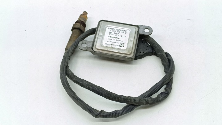 NOX-anturi Mercedes A0009055812