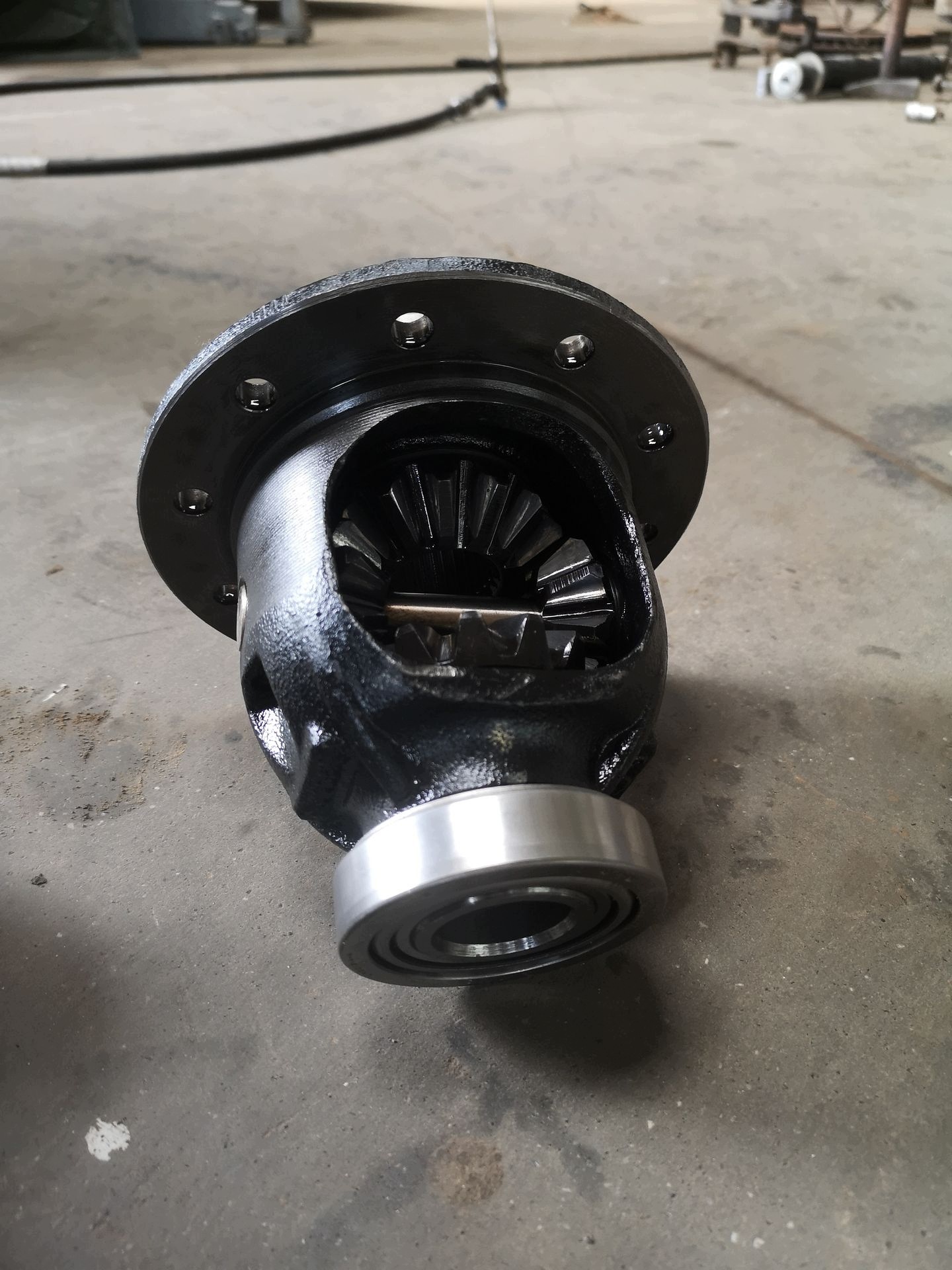 Dana 30 Differential Carrier Jeep Grand Cherokee WJ image 3