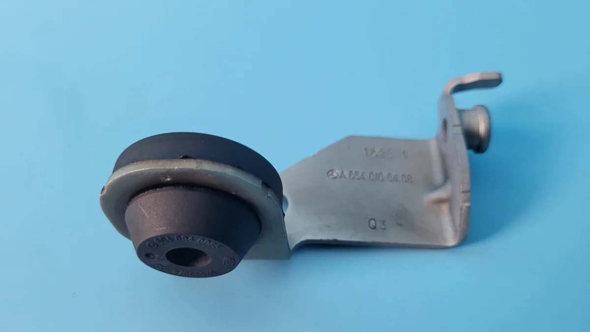 Soporte Motor Mercedes W254 X254 GLC A6540100408 image 3