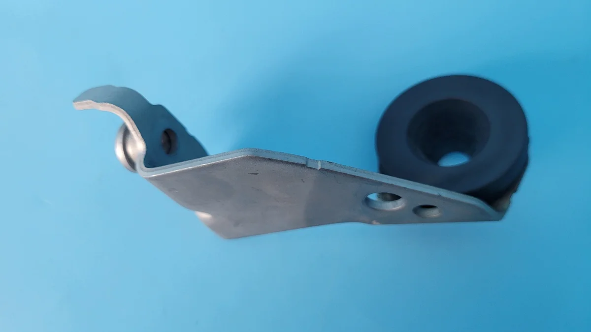 Soporte Motor Mercedes W254 X254 GLC A6540100408 image 9