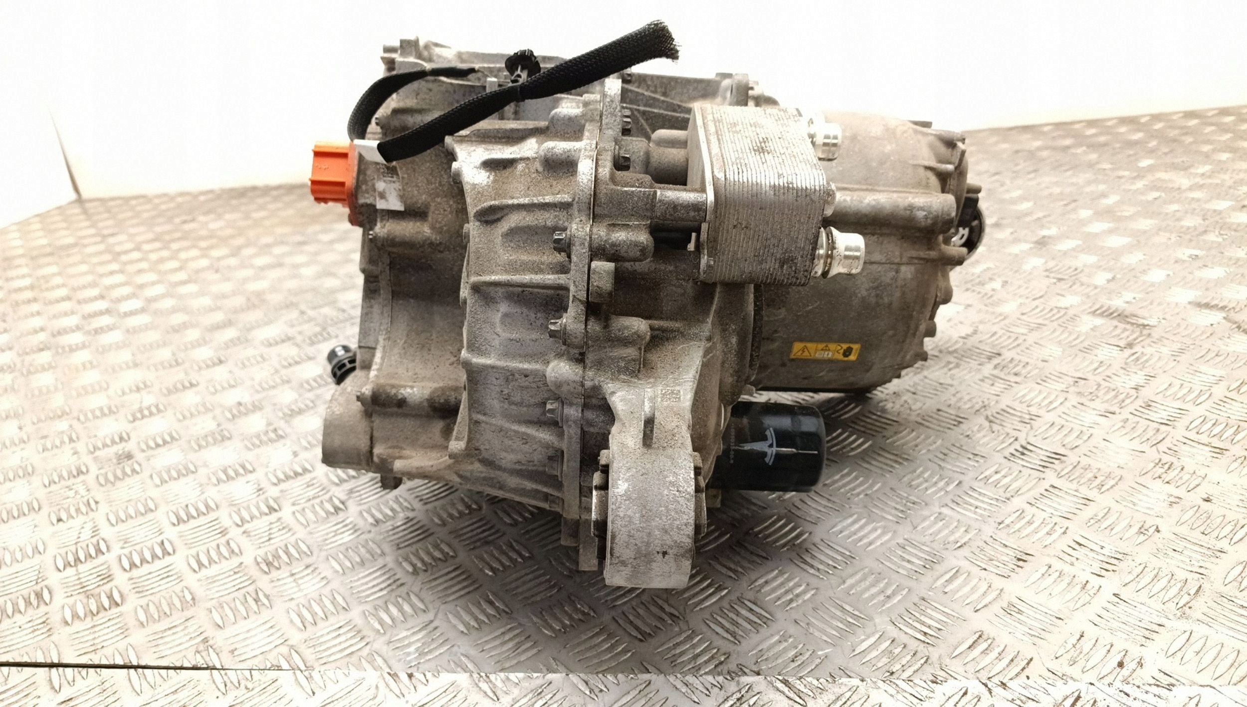 Motor Elétrico Tesla Model Y 2023 1587740LCC image 4