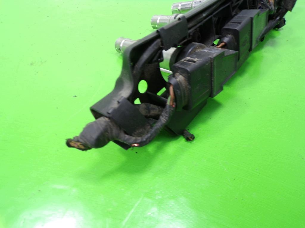 Tändspole VW Touran 1.6 FSI (OEM F-405896-) image 3