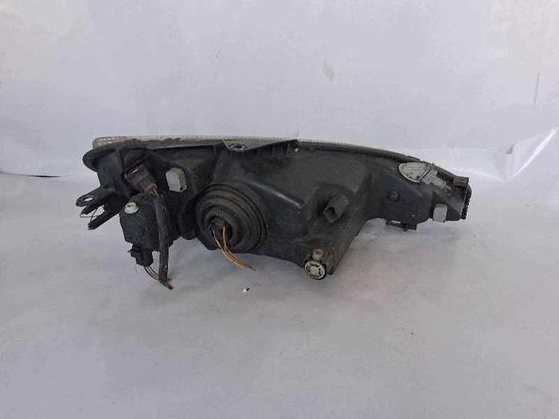 Front lamp left h4 Peugeot 206