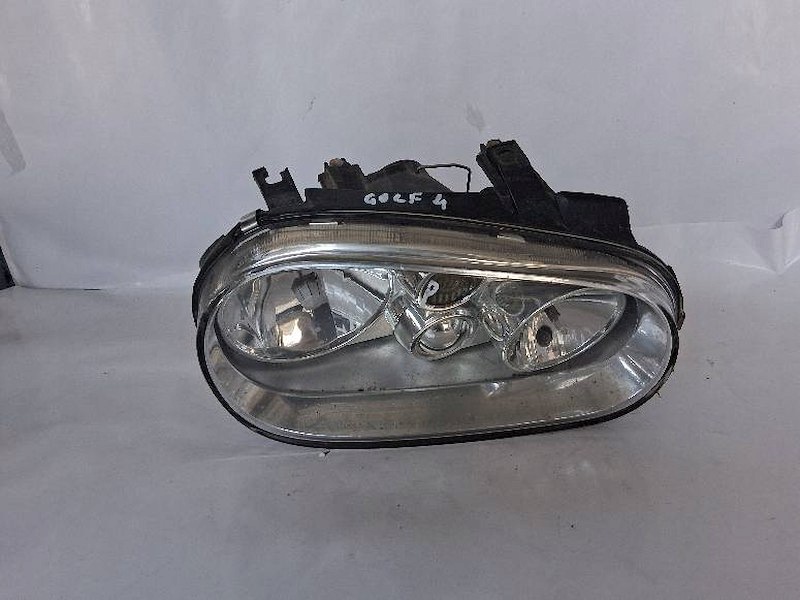 Front lamp of the law Volkswagen GOLF IV 4