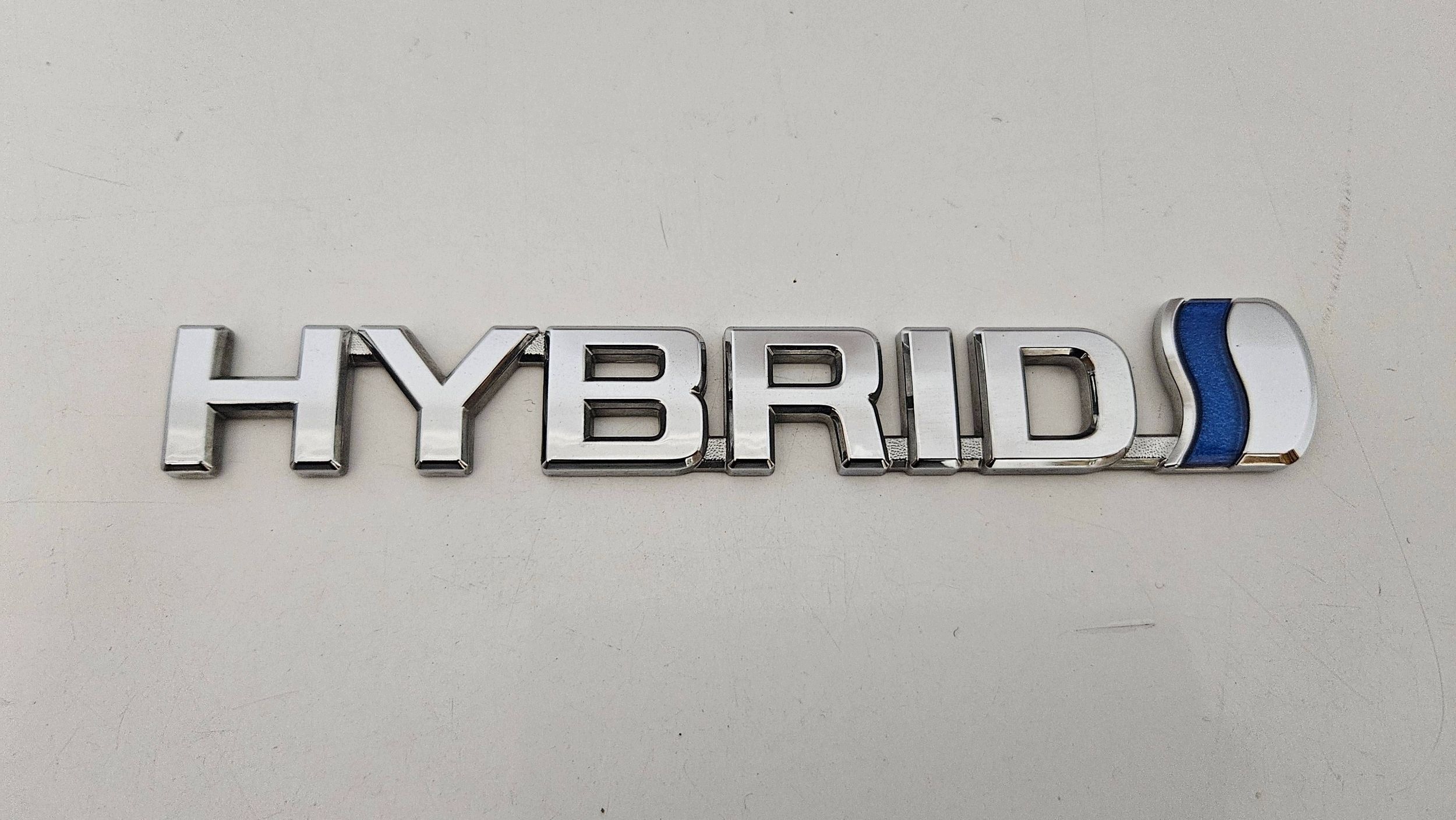 Emblème aile Toyota Camry Hybride 75374-33110 image 2