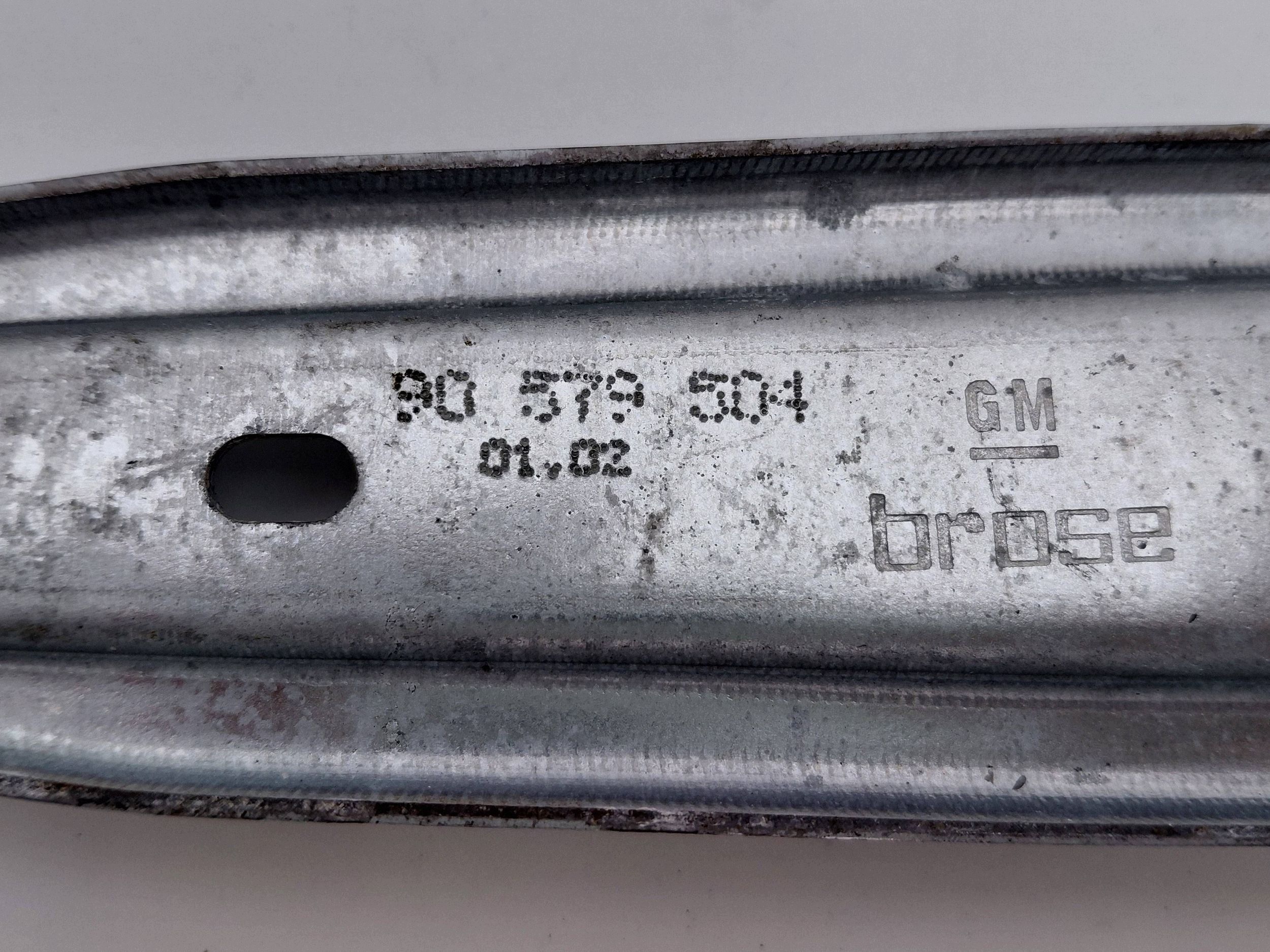 Käytetty ikkunannostin oikea taka Opel Zafira A DRC121453
