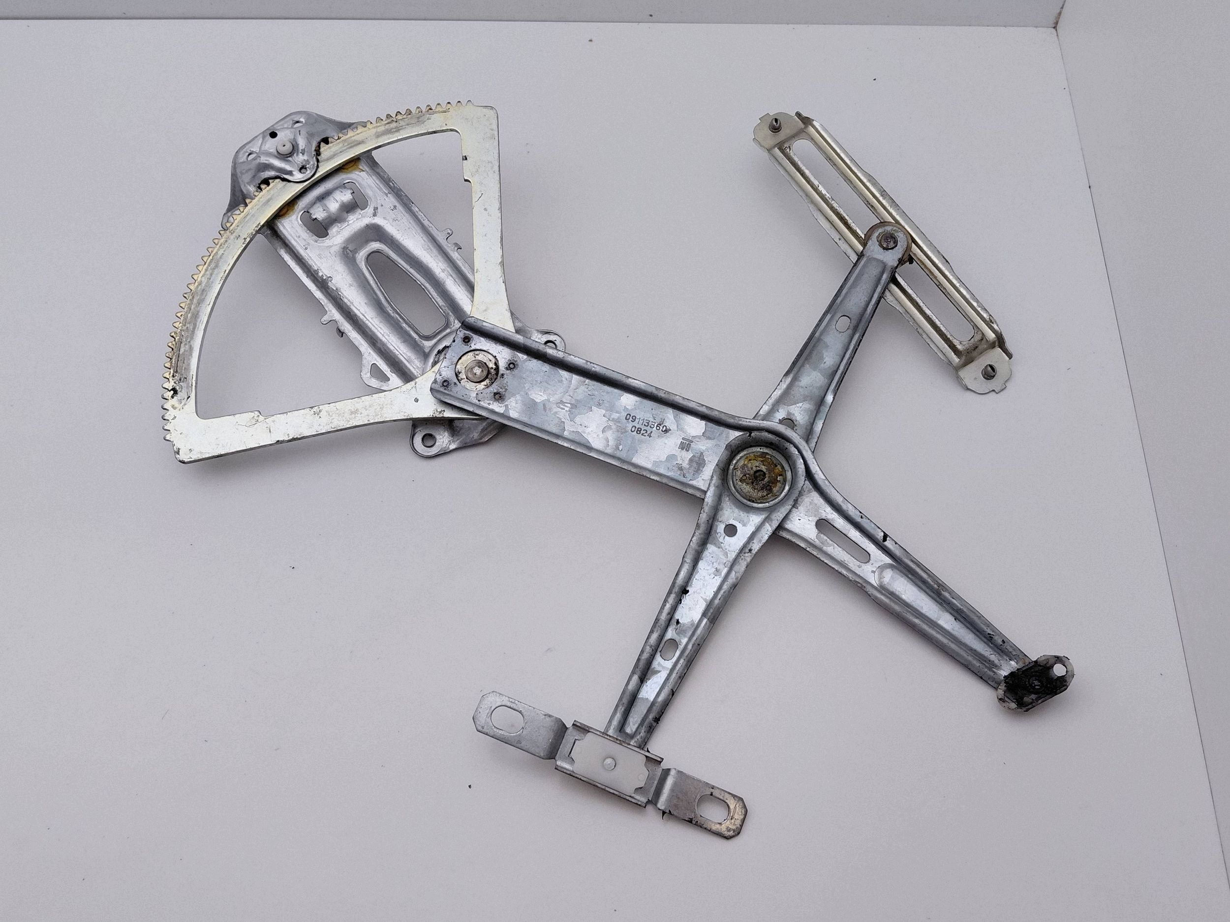 Raamheffer rechts voor Opel Corsa C 3-deurs DRC121456 image 2