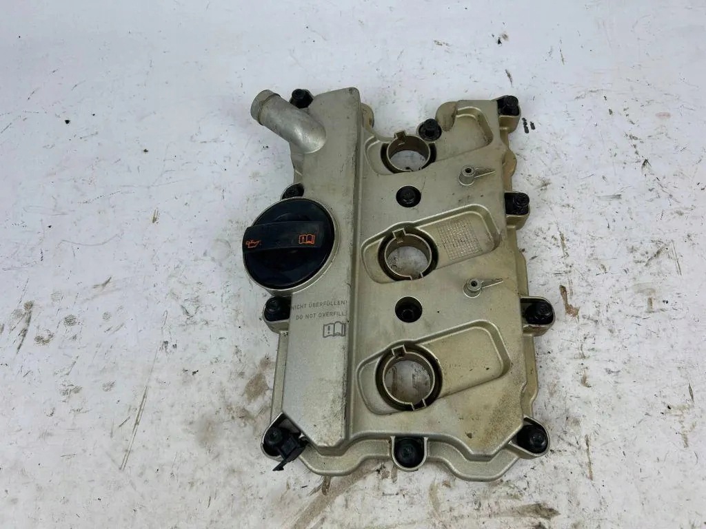 Cache de culbuteur Audi Q5 8R 3.2L 2009 06E103471P image 2