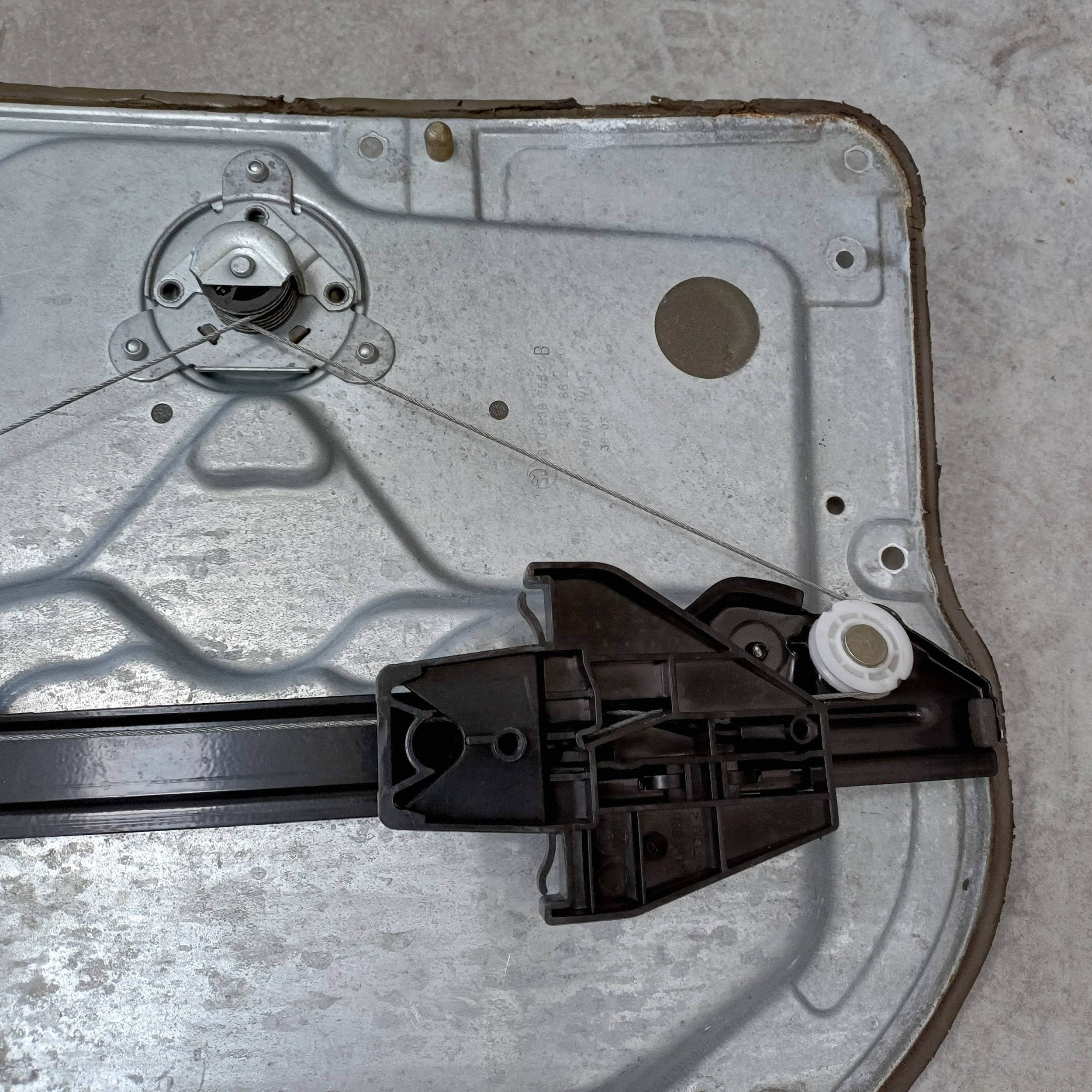 Fensterheber Manual Hinten Rechts Skoda Fabia MK1 5D HB 6Y0839756B DRC121474 image 9