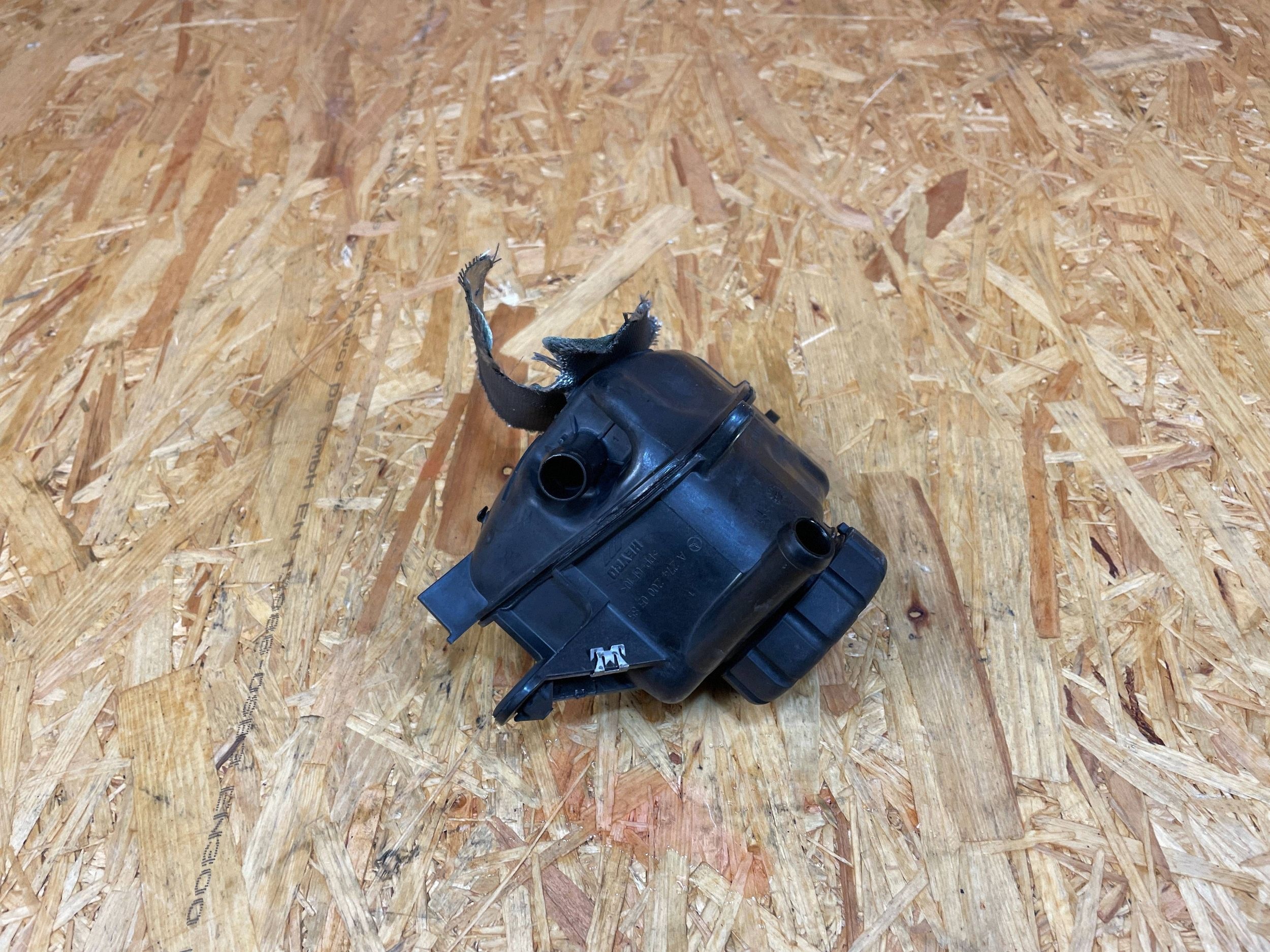 Expansievat Mercedes C-Klasse W205 C350E A2742000385 image 7