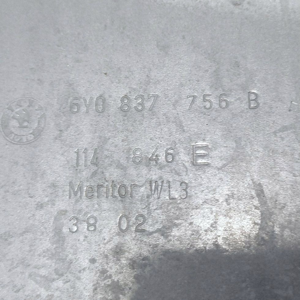 Lève-vitre manuel avant droit Skoda Fabia I Combi DRC121480 image 4