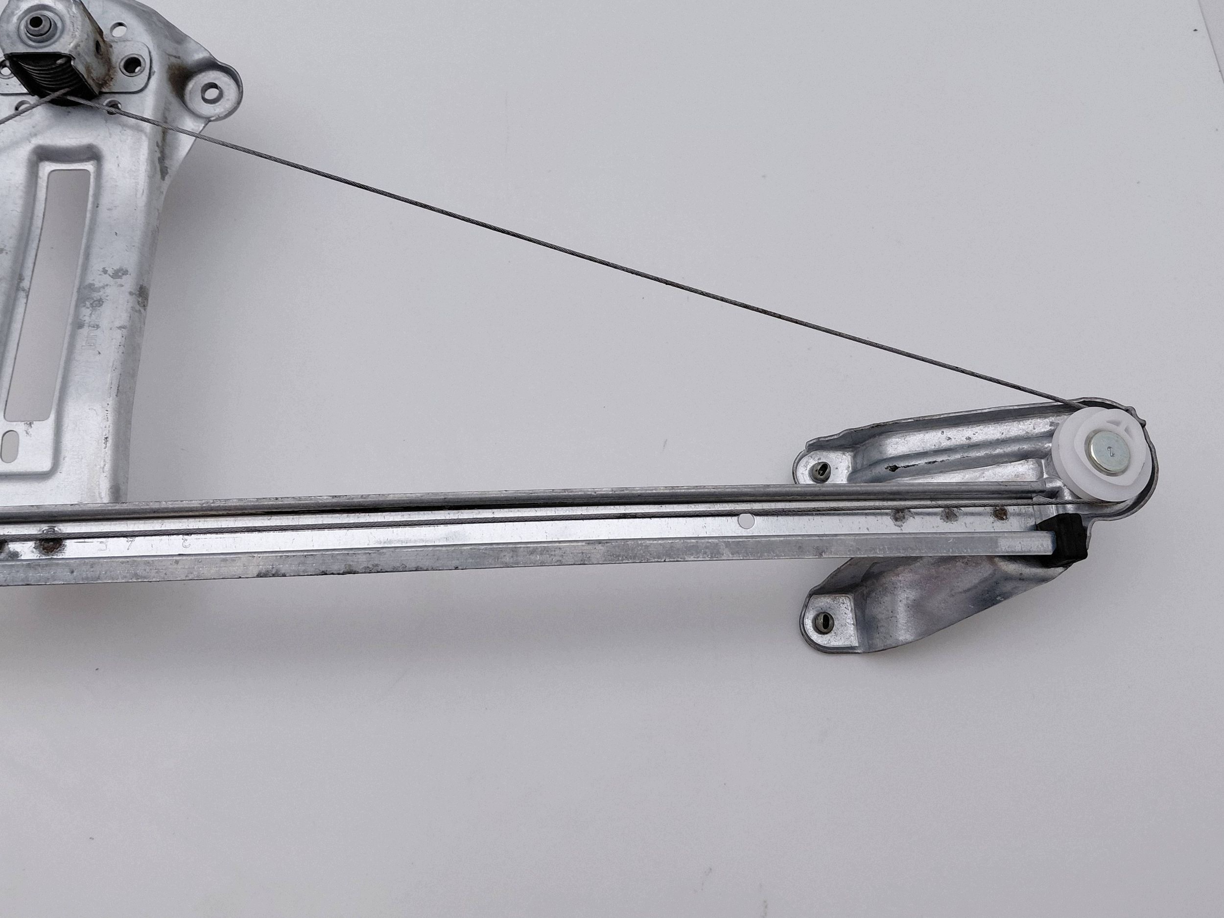Fensterheber manuell rechts hinten Opel Zafira B DRC121488 image 4