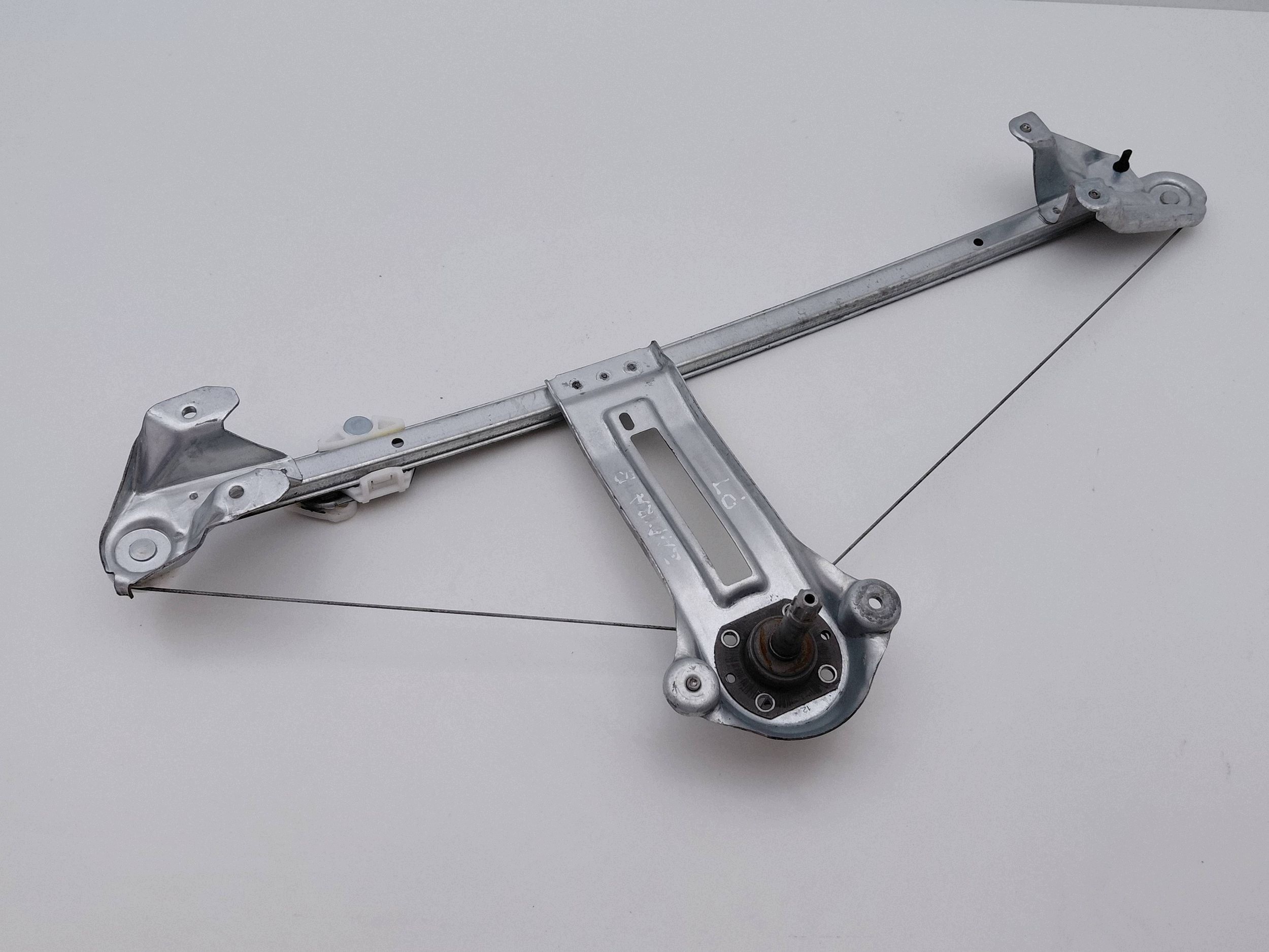 Fensterheber manuell rechts hinten Opel Zafira B DRC121488 image 5