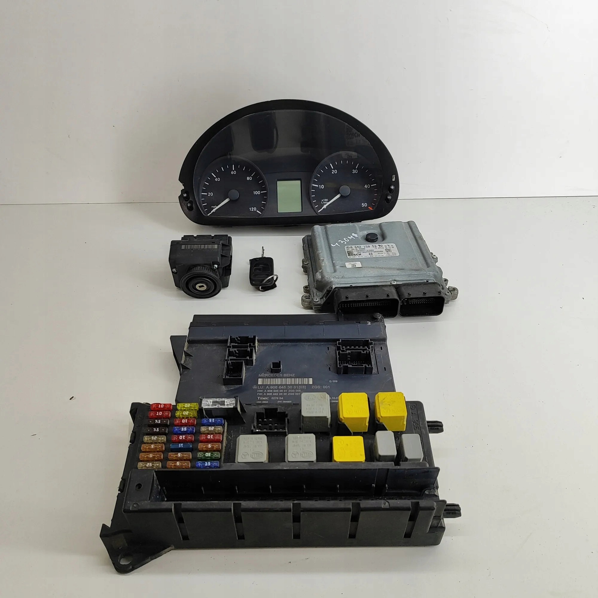 Kit de encendido Mercedes-Benz Sprinter 3.5-T (906) A9065453001 image 2