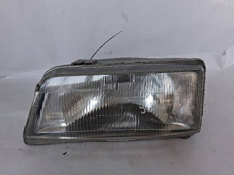 Front lamp left Peugeot 307 image 2
