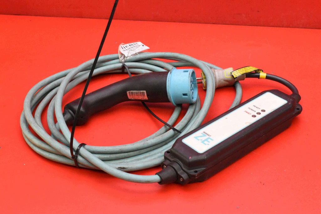 Chargeur câble 296909873R Renault Zoe I 88ch 12-19 image 2