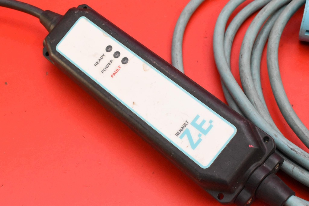 Chargeur câble 296909873R Renault Zoe I 88ch 12-19 image 3