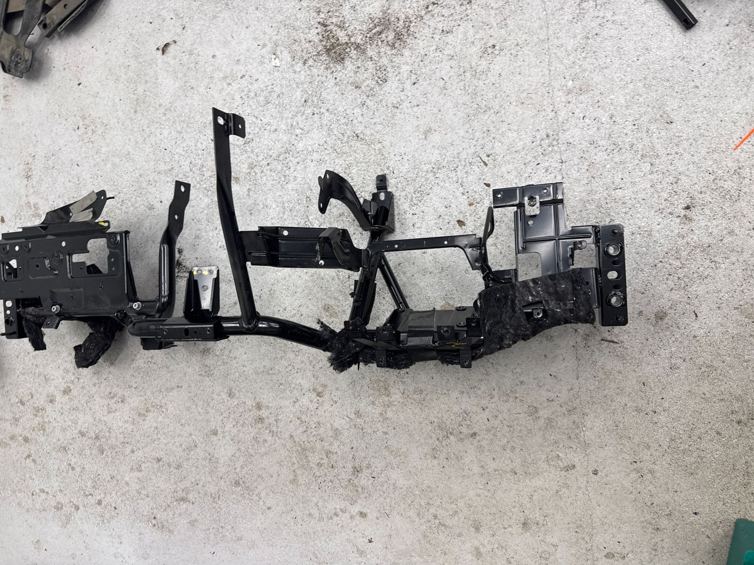 Förstärkning instrumentbräda Maserati GranCabrio M145 GHD3758 image 2