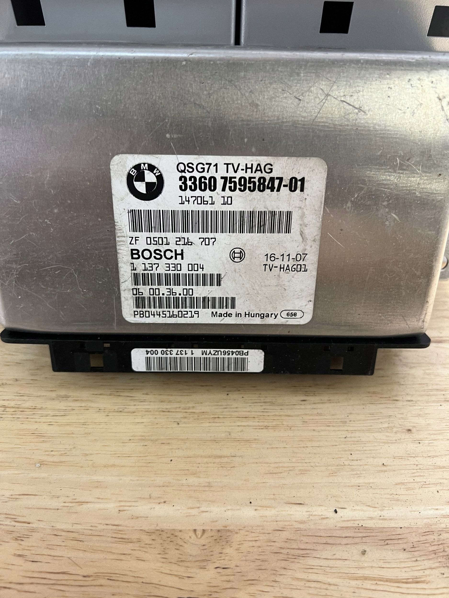 2011 BMW X6 E71 Torque Distribution Module ZF0501216707 image 3