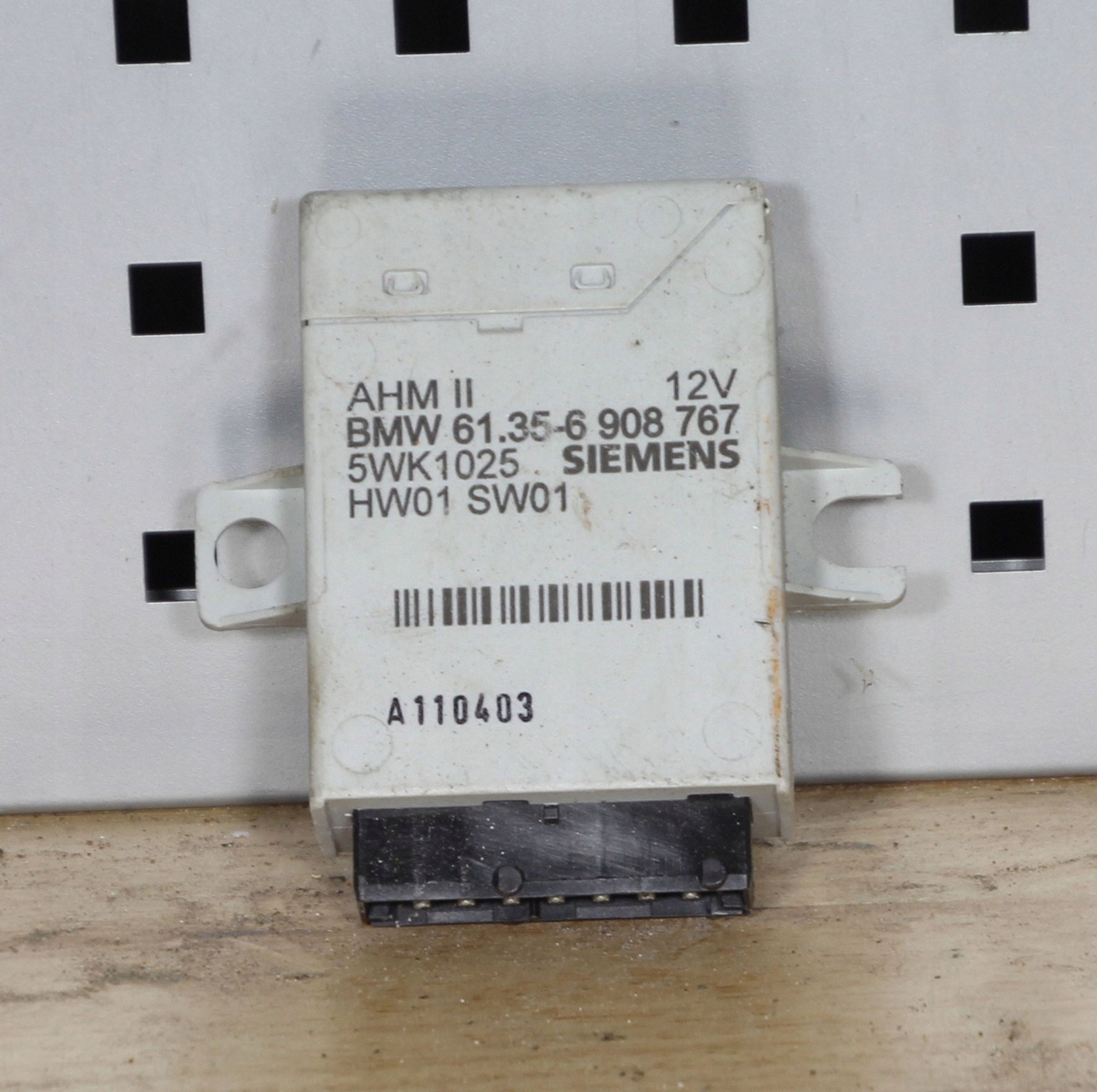 BMW 5 E39 Immobilizer Module 61356908767 image 2